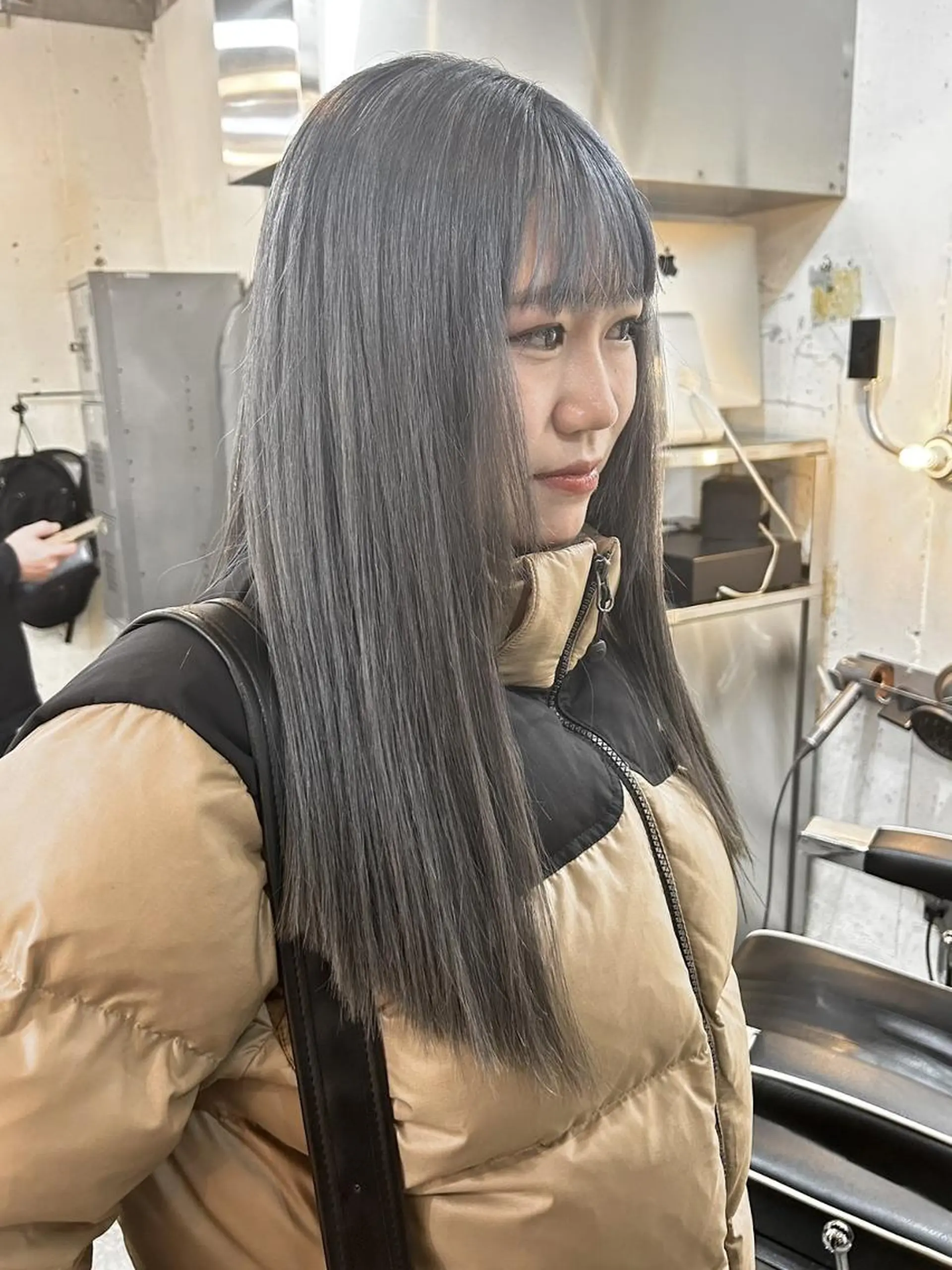 ロング カラー カット ヘアカラー トリートメント 🌼U24 ヘアデザインラボのヘアスタイル