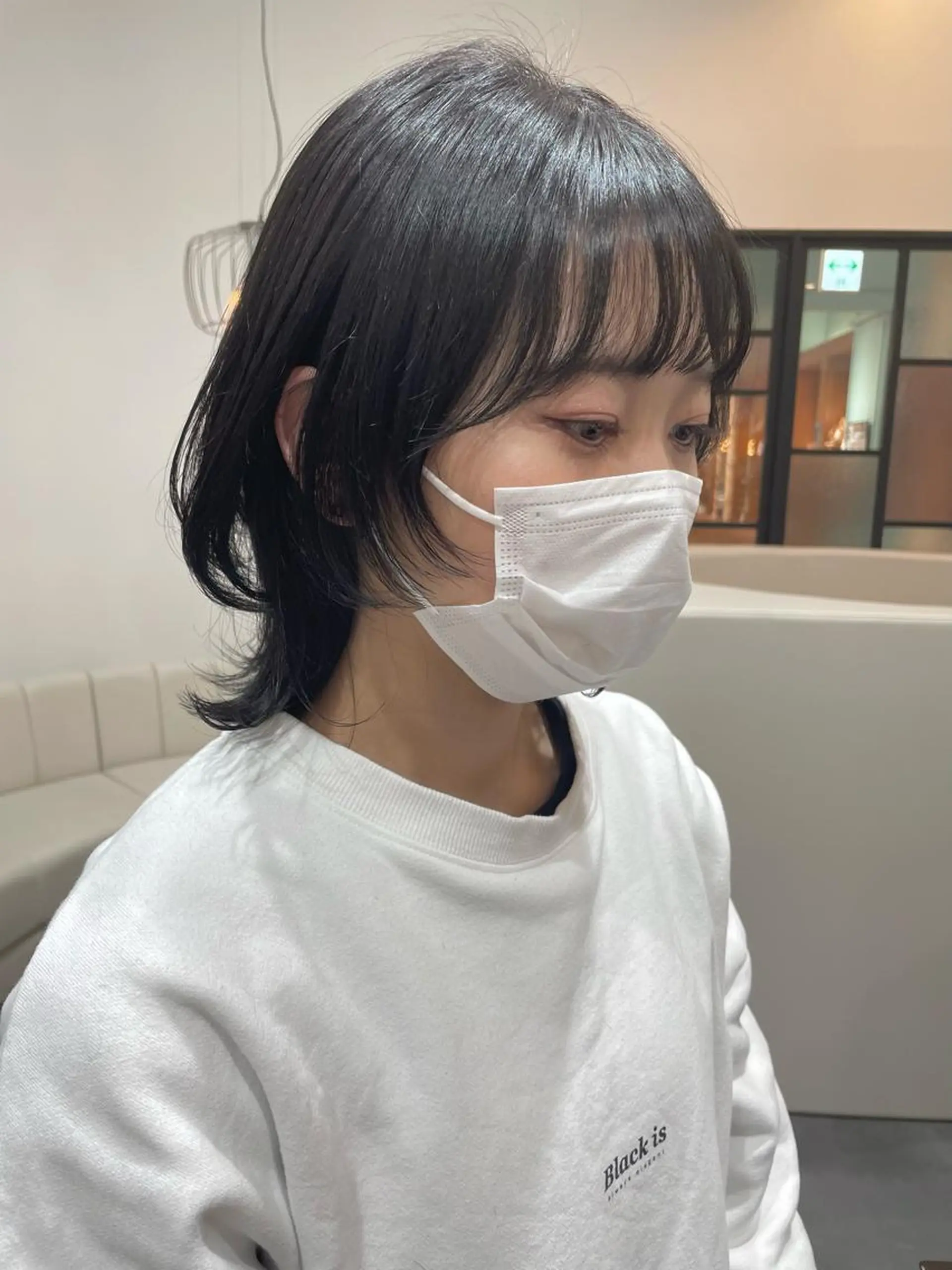 ショート カラー ヘアアレンジ ヘアカラー トリートメント 小倉 愛里のヘアスタイル