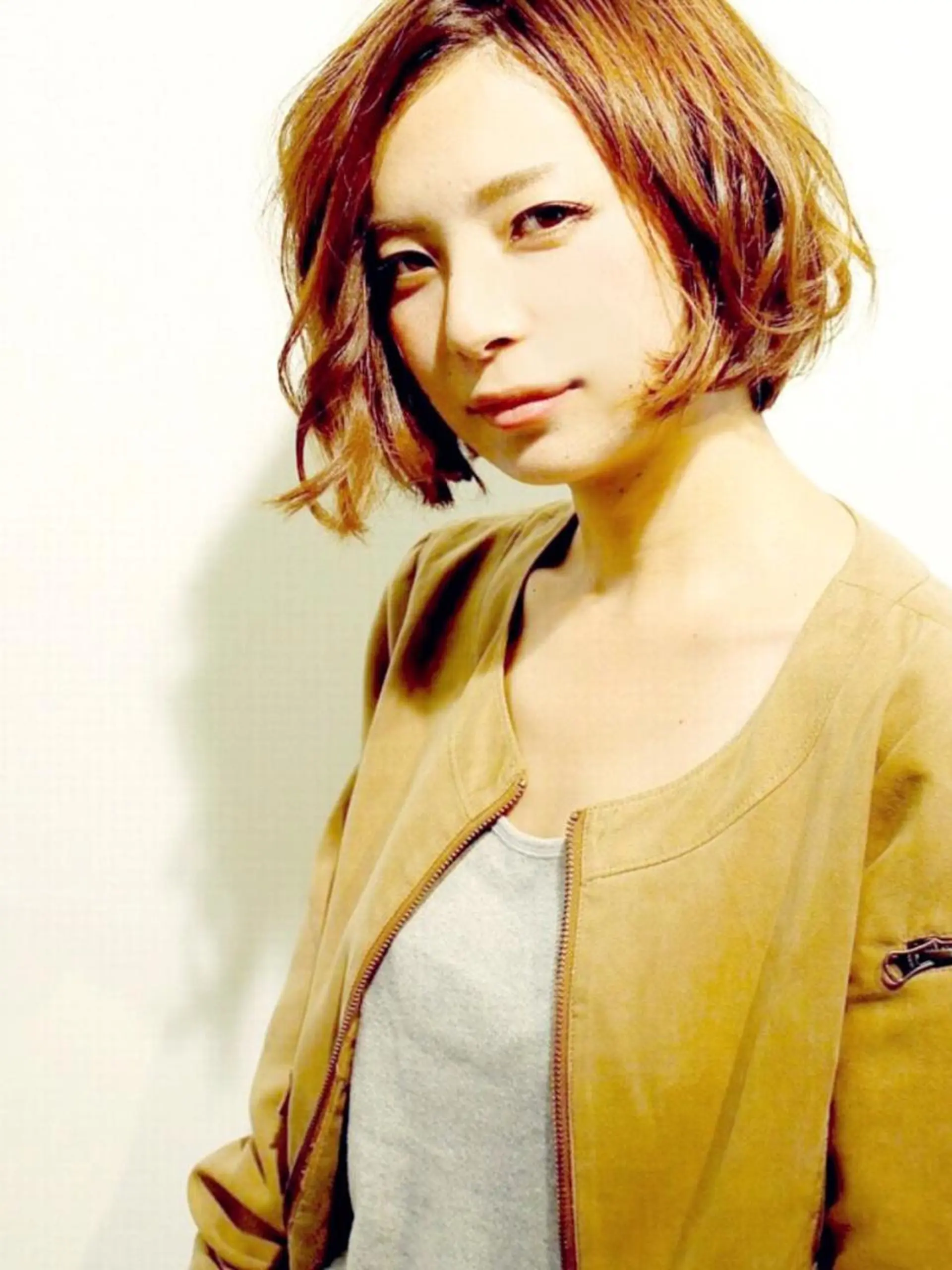 ショート カラー パーマ ::: gally :::のヘアスタイル