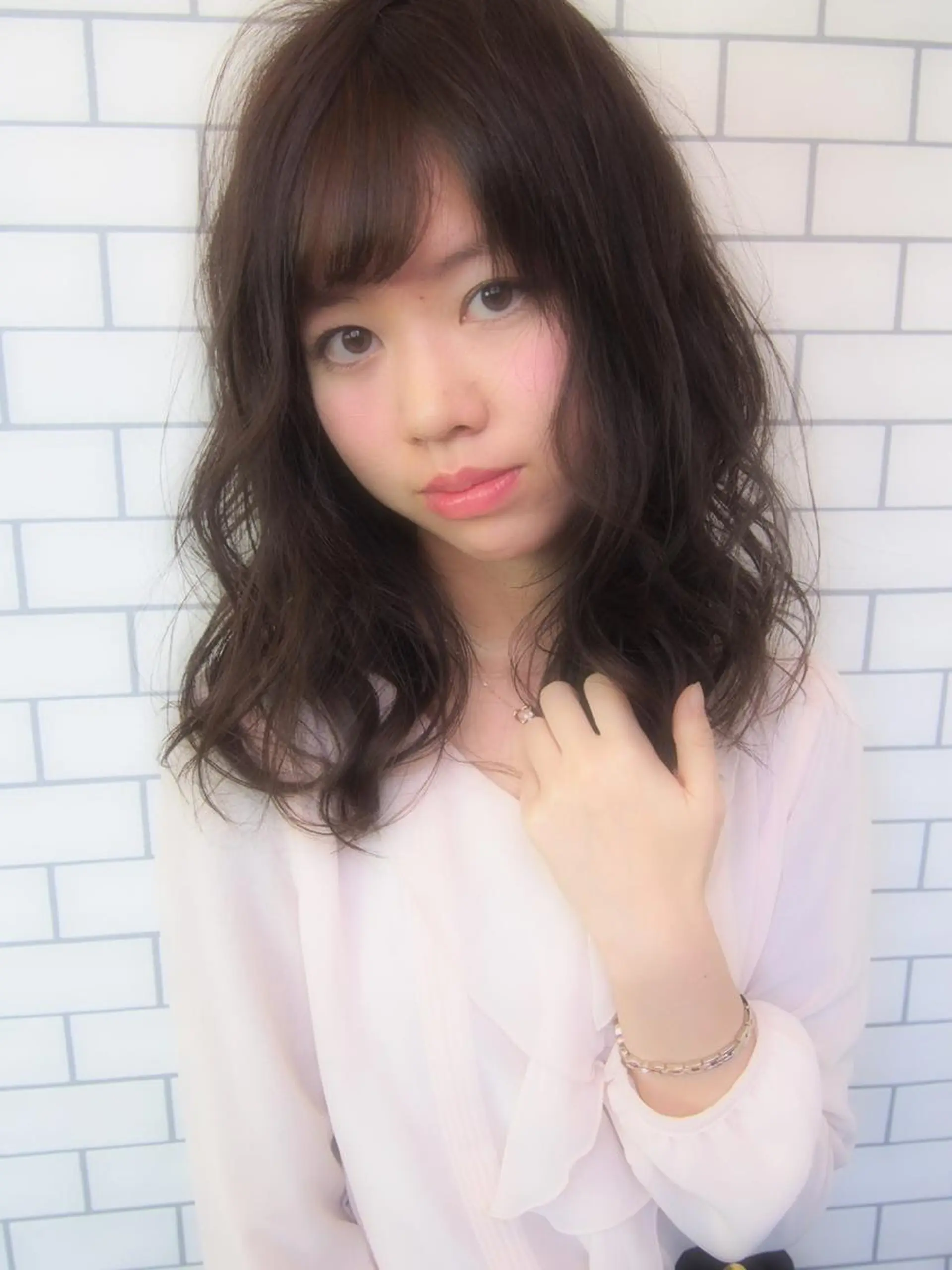 セミロング ほさか しんごのヘアスタイル