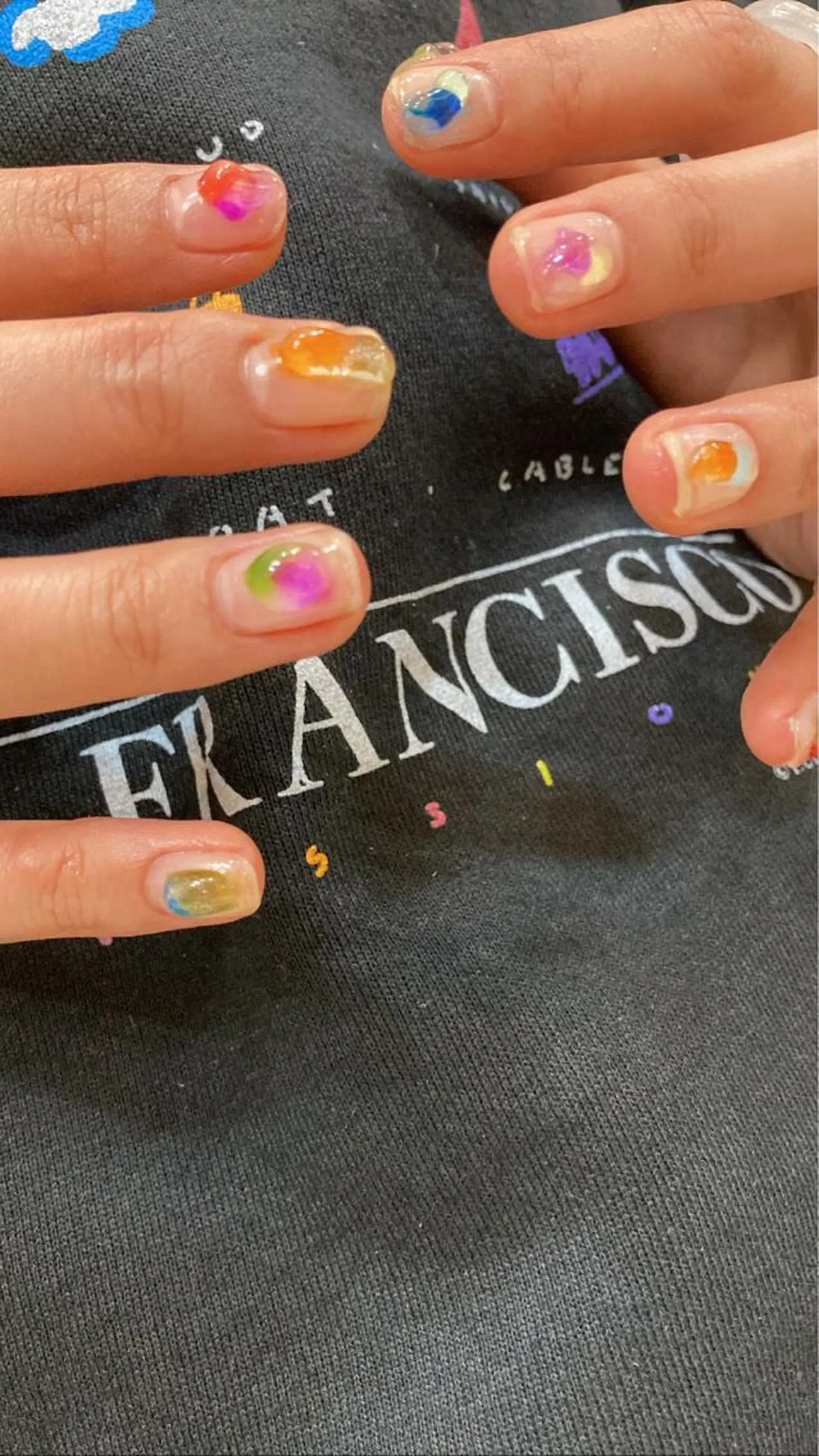 ネイル nailsalon hue所属・小山 羽奈のネイルデザイン