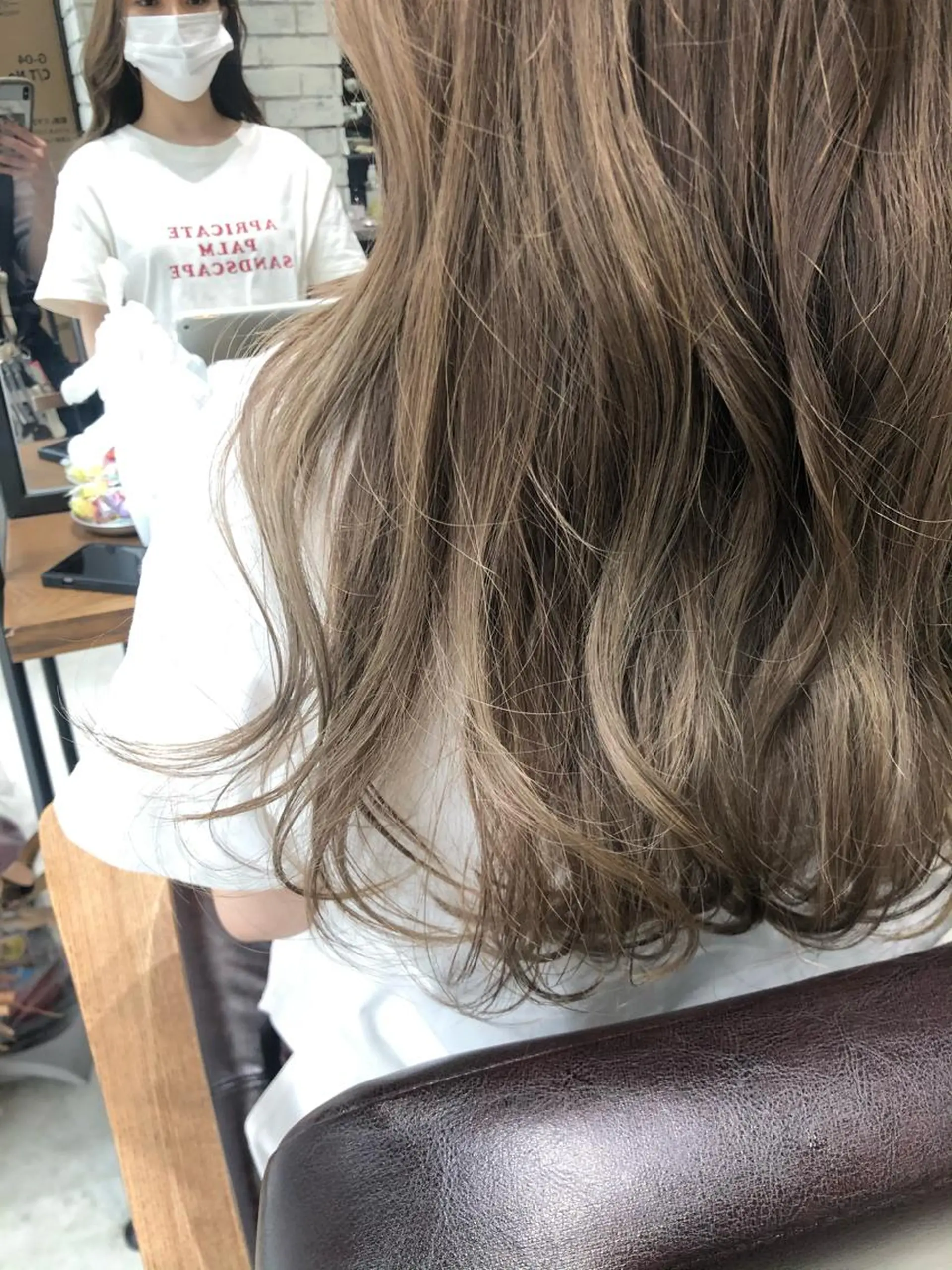 ロング カラー ベージュカラー ブリーチ ミルクティーベージュ 🌿ニュアンスヘア 🌿福田沙也加のヘアスタイル
