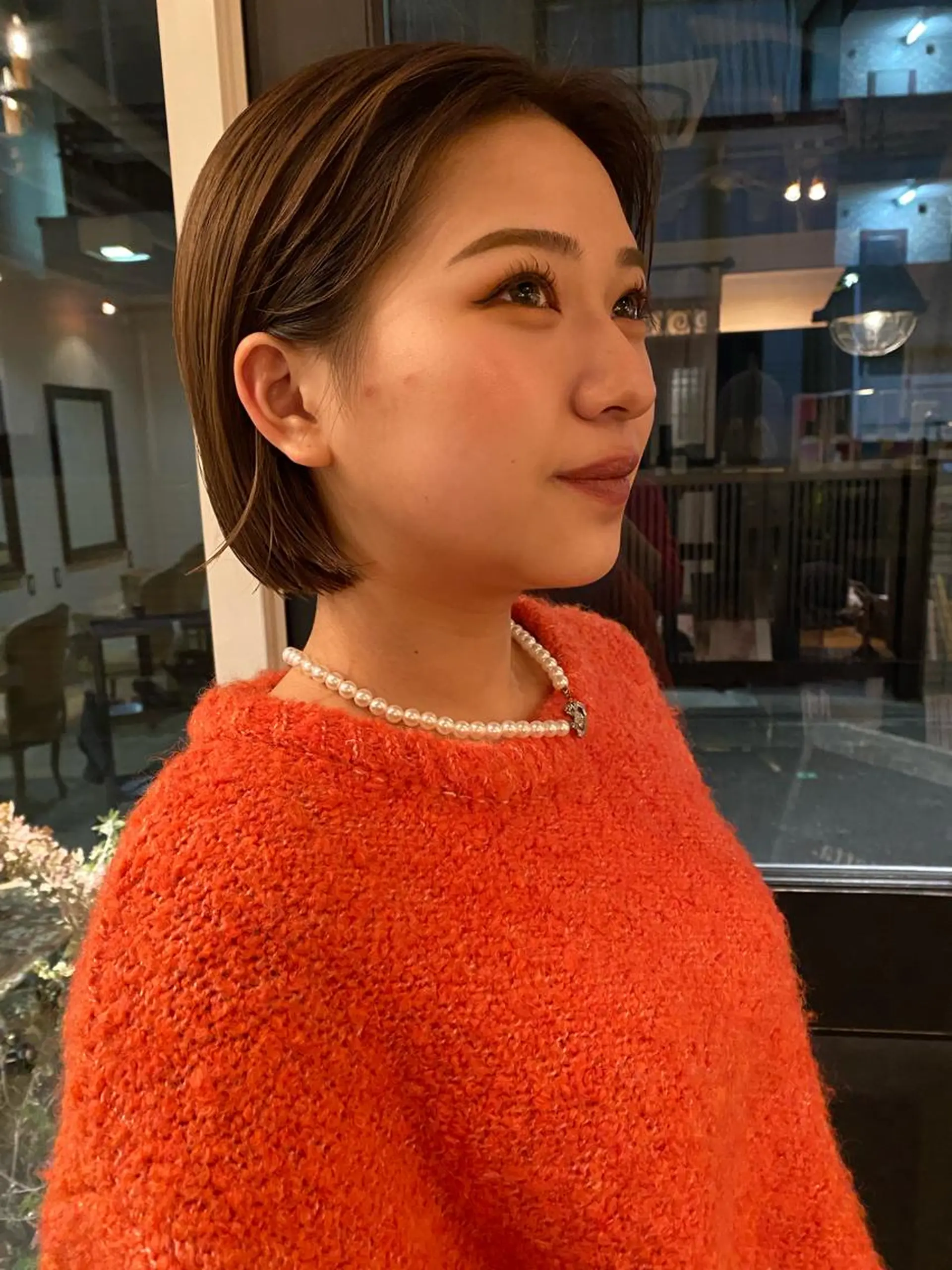 カラー 藤井 美歩/赤髪のヘアスタイル