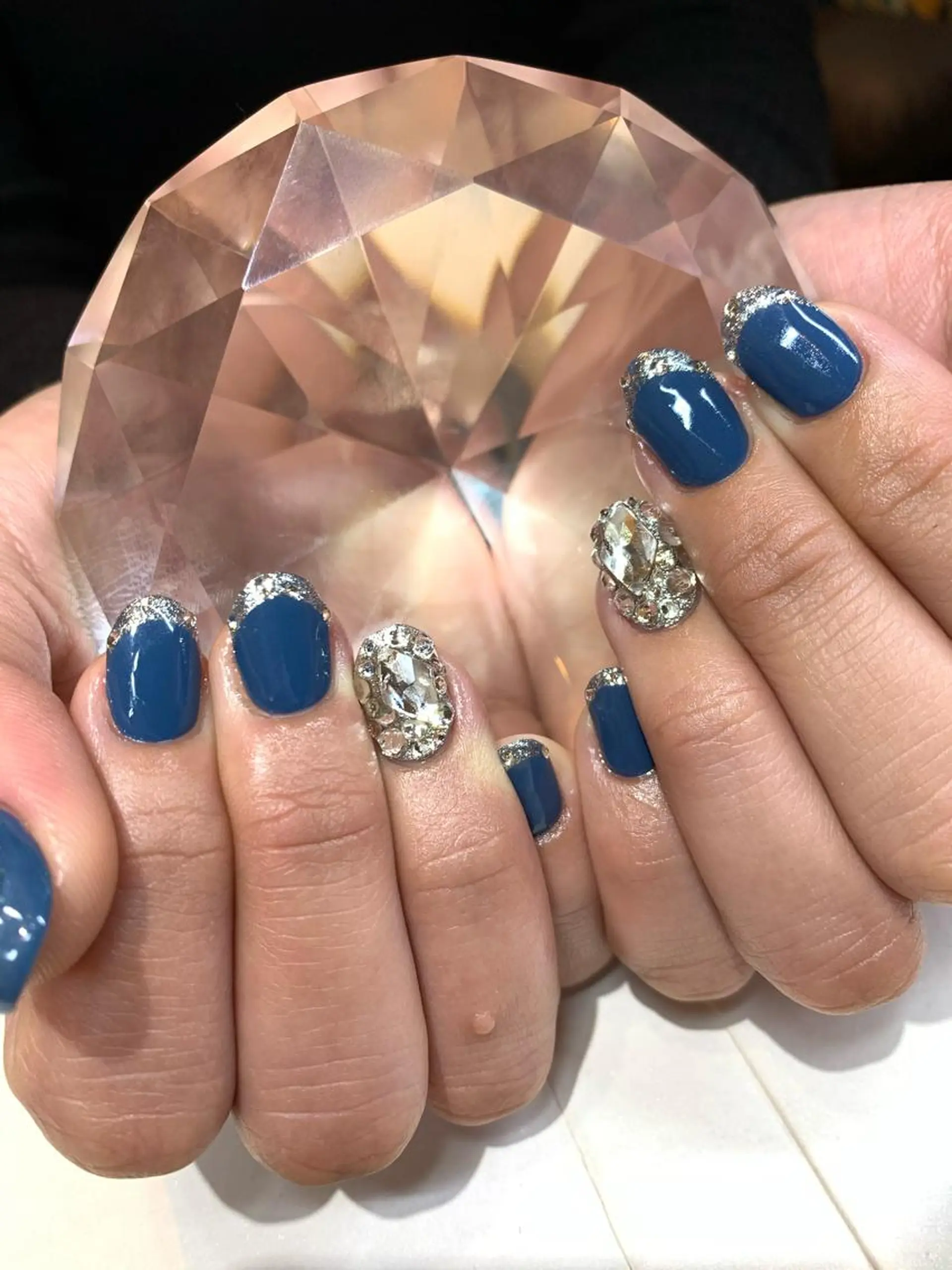 ショート 韓国風ヘア ハンドネイル glow_ nailのネイルデザイン