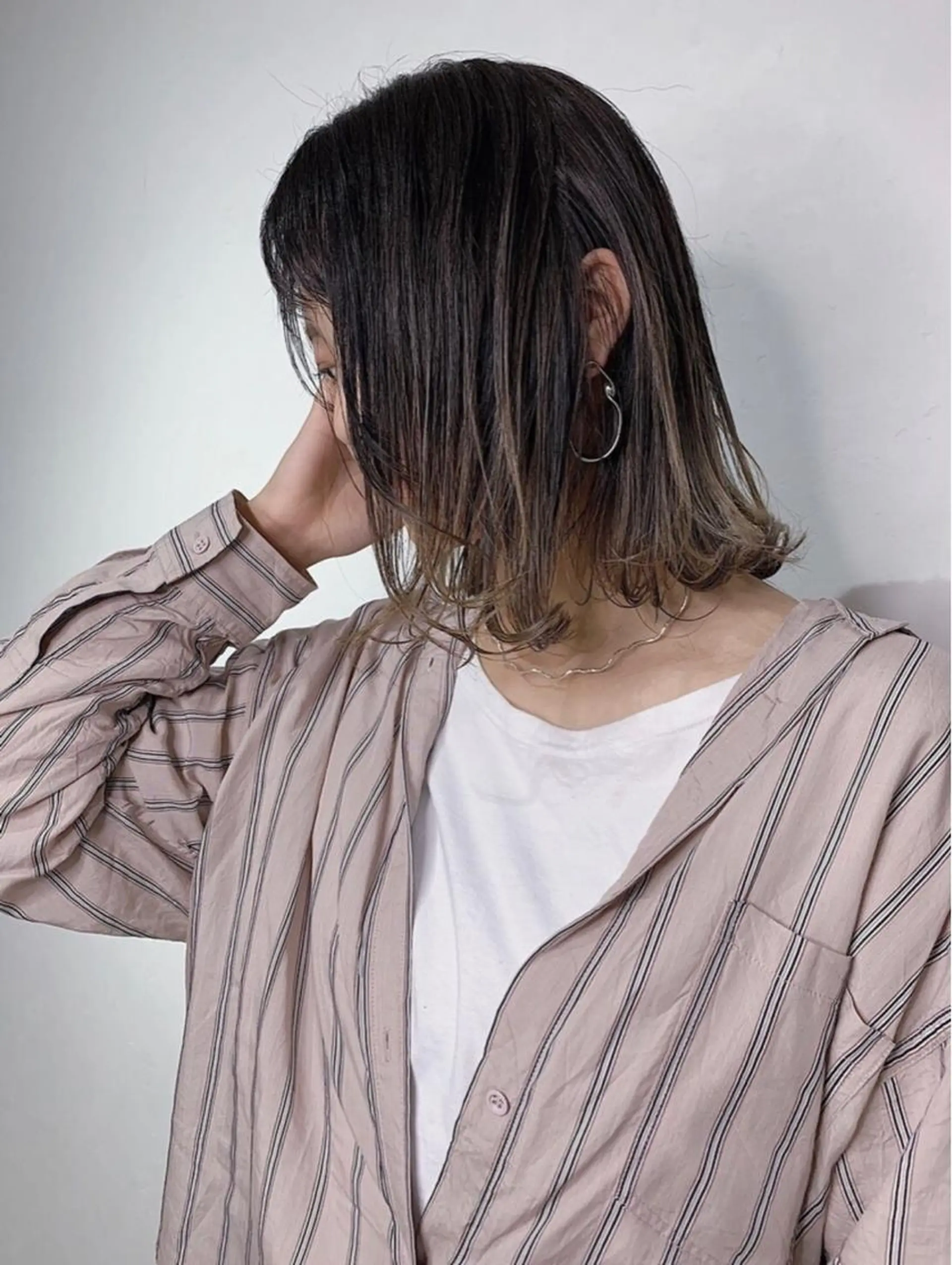 ミディアム カラー ヘアアレンジ 女性が憧れる ショート/角田愛和のヘアスタイル