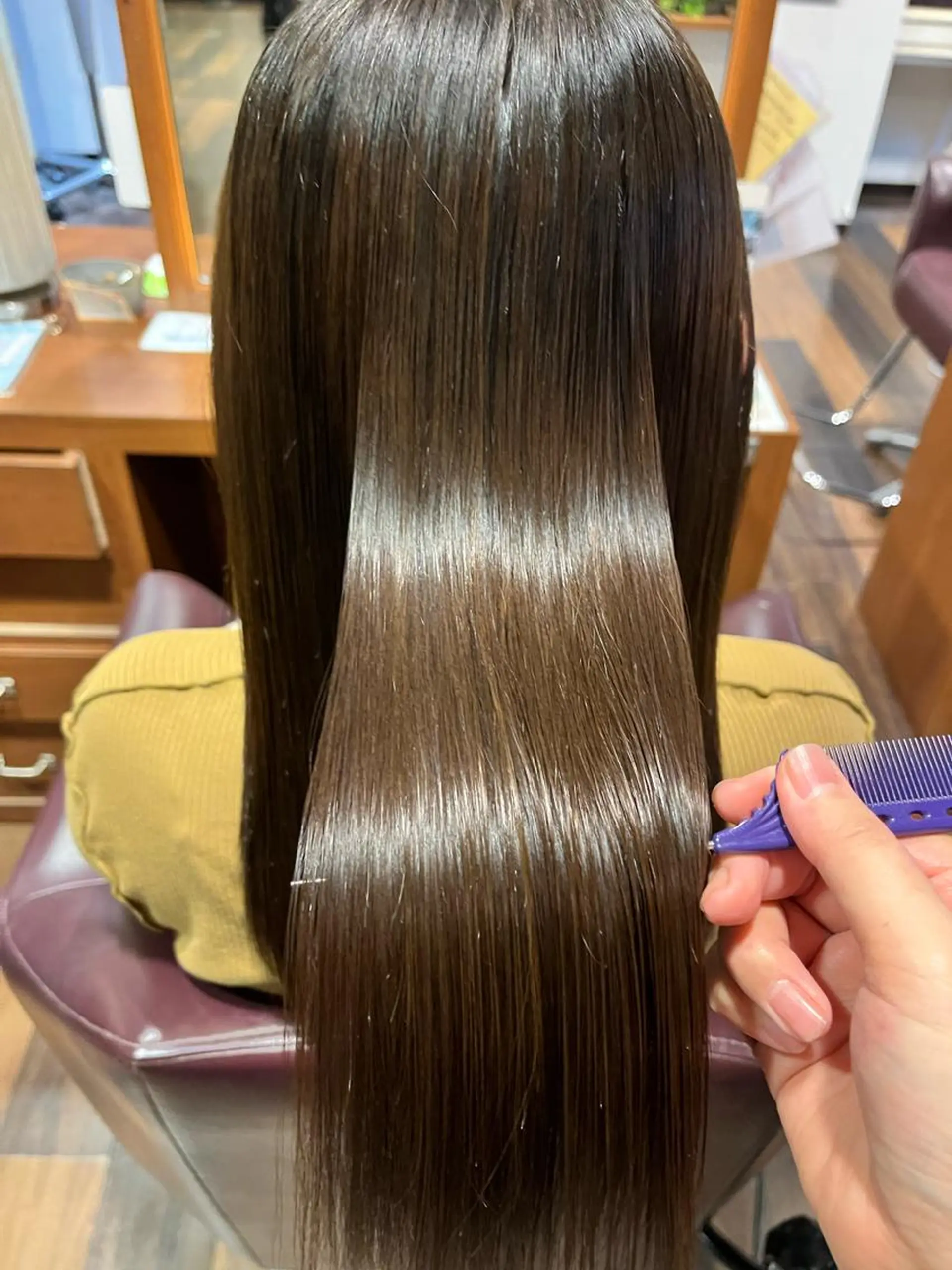 セミロング ヘアカラー トリートメント サイトウ ナツキのヘアスタイル