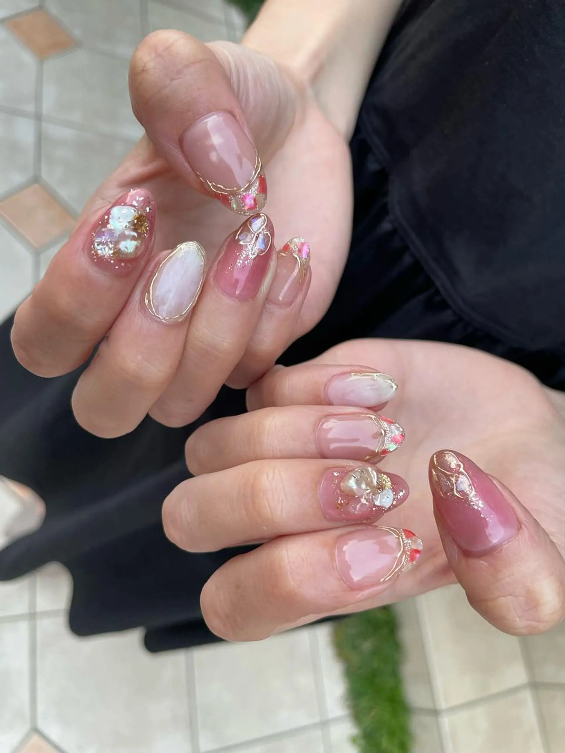 ロング カラー ヘアアレンジ キッズ ネイル マツエク・マツパ アイブロウ 福田 加奈のネイルデザイン