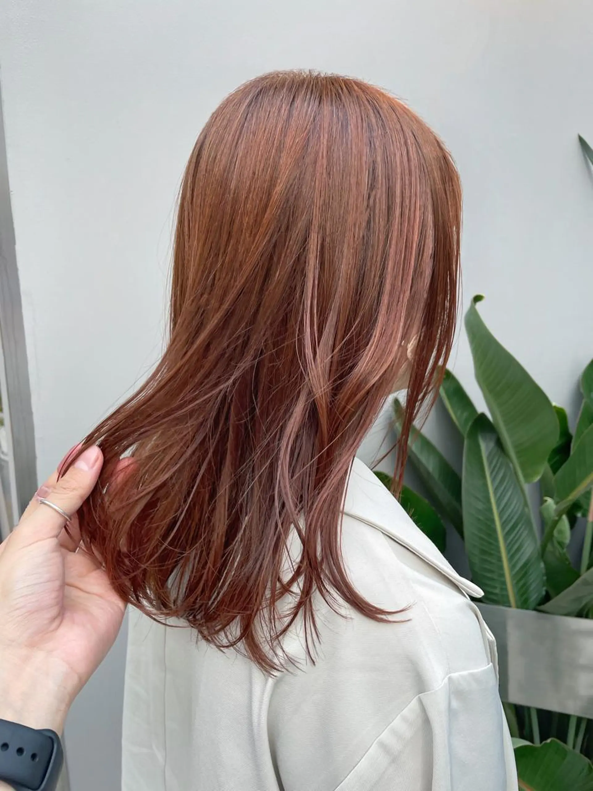 ミディアム カラー オレンジ カット ヘアカラー トリートメント HIROKI ” stylistのヘアスタイル