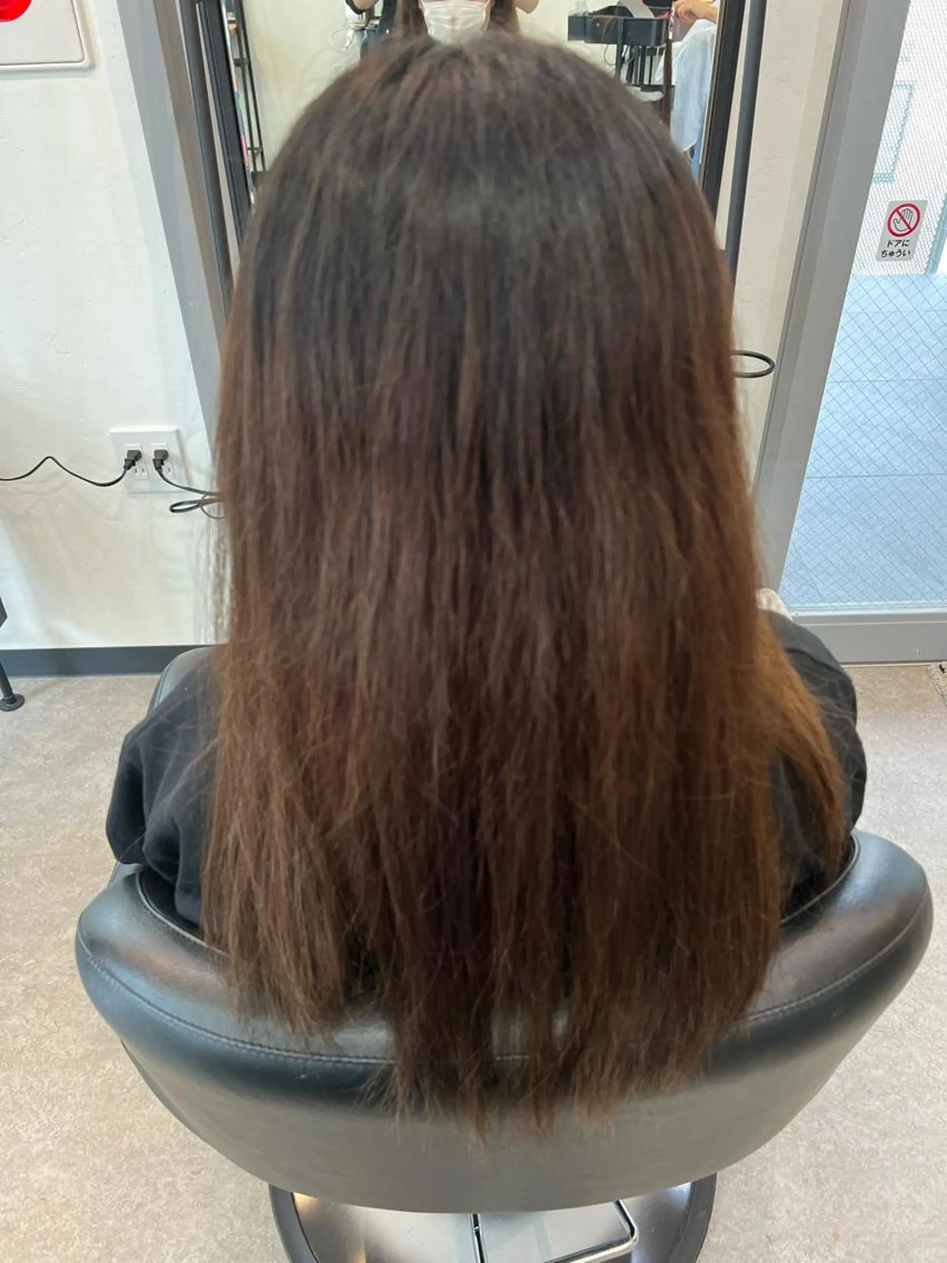 パーマ 縮毛矯正 ストレートパーマ カット ヘアカラー 縮毛矯正 トリートメント DEST所属・吉野 瑳桜のヘアスタイル