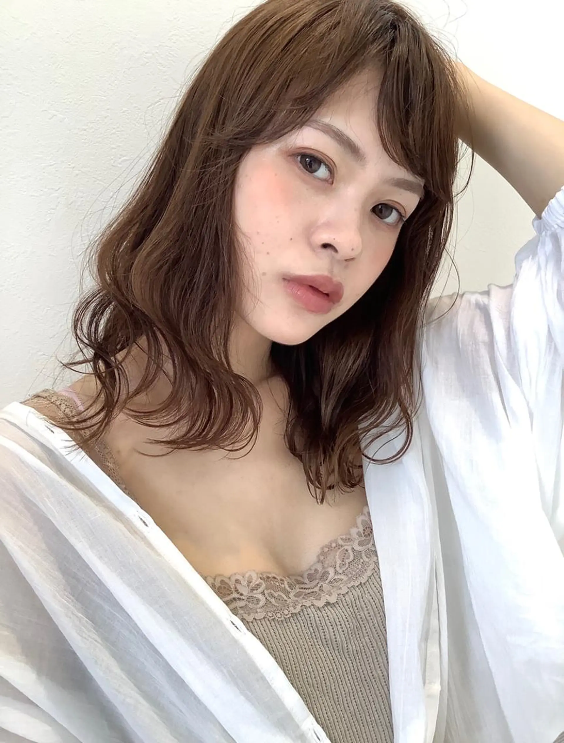 セミロング カラー 透明感カラーブリーチ 🌼シゲモトアヤ🌼のヘアスタイル