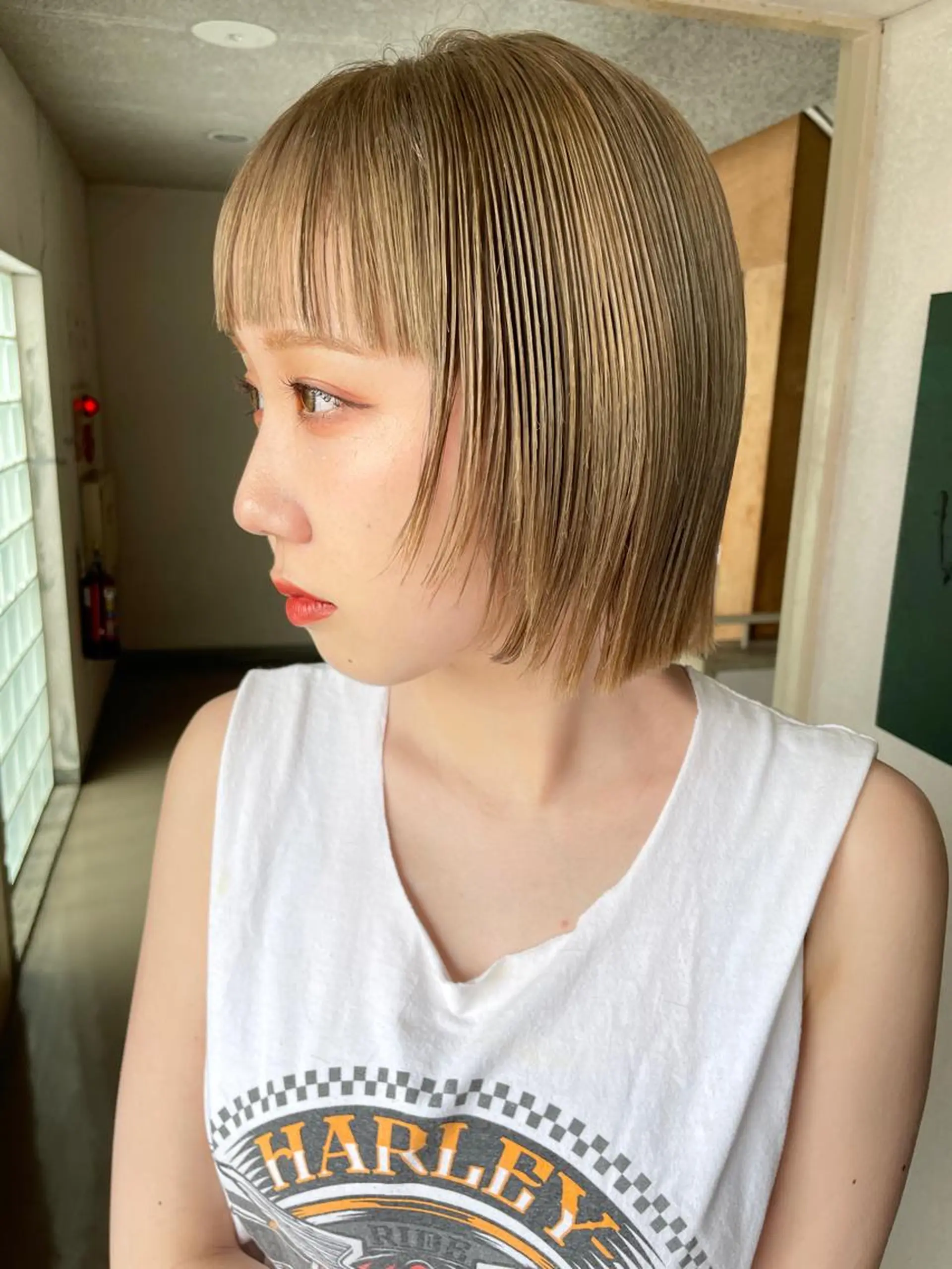 ミディアム カット ヘアカラー トリートメント vivre libre所属・vivre libreのヘアスタイル