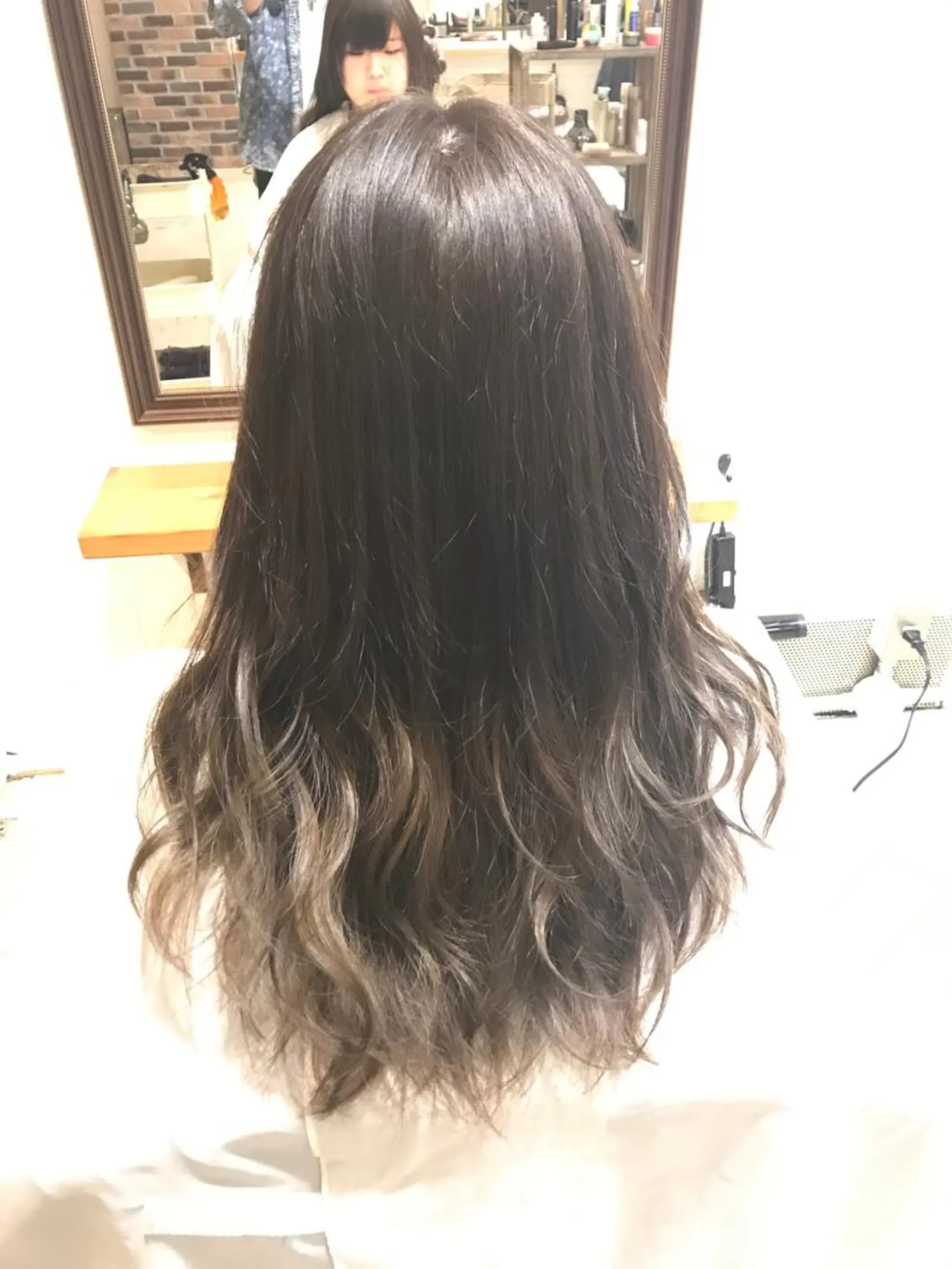 セミロング カラー パーマ ヘアアレンジ メンズ キッズ メンズブリーチ ブリーチ グラデーションカラー Forest. -髪質改善-のヘアスタイル