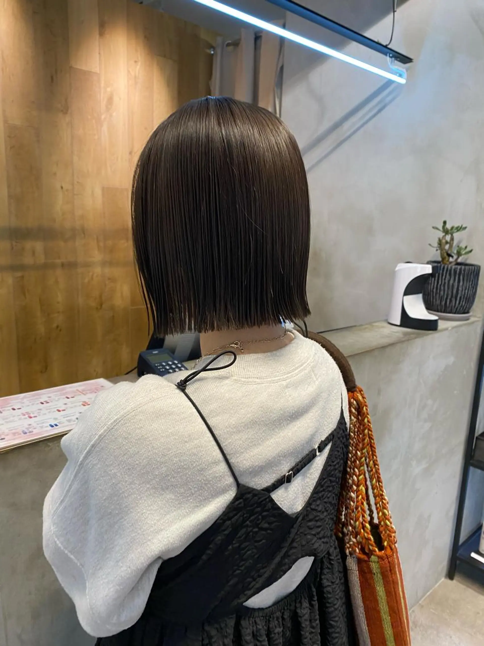 ショート カラー カット 縮毛矯正 Lomalia 🤍🫧/makoのヘアスタイル