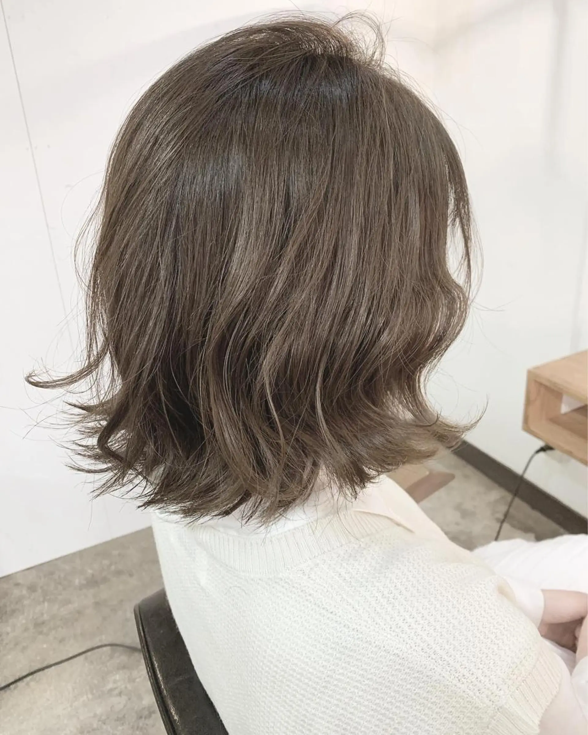 ショート カラー LEB所属・下河 宗太のヘアスタイル