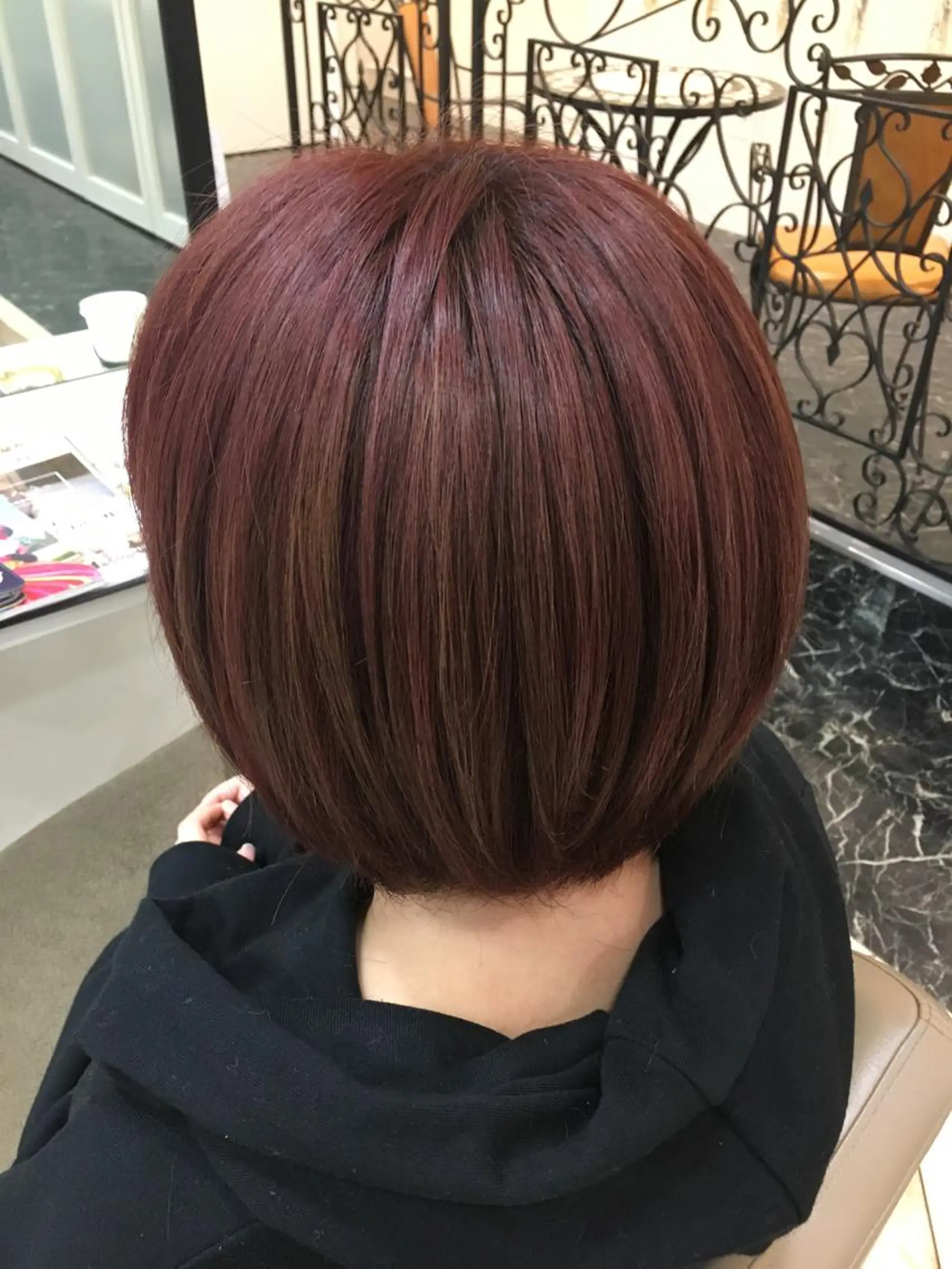ミディアム カラー ブリーチ ピンクカラー カット ヘアカラー 阪口 雄佑のヘアスタイル