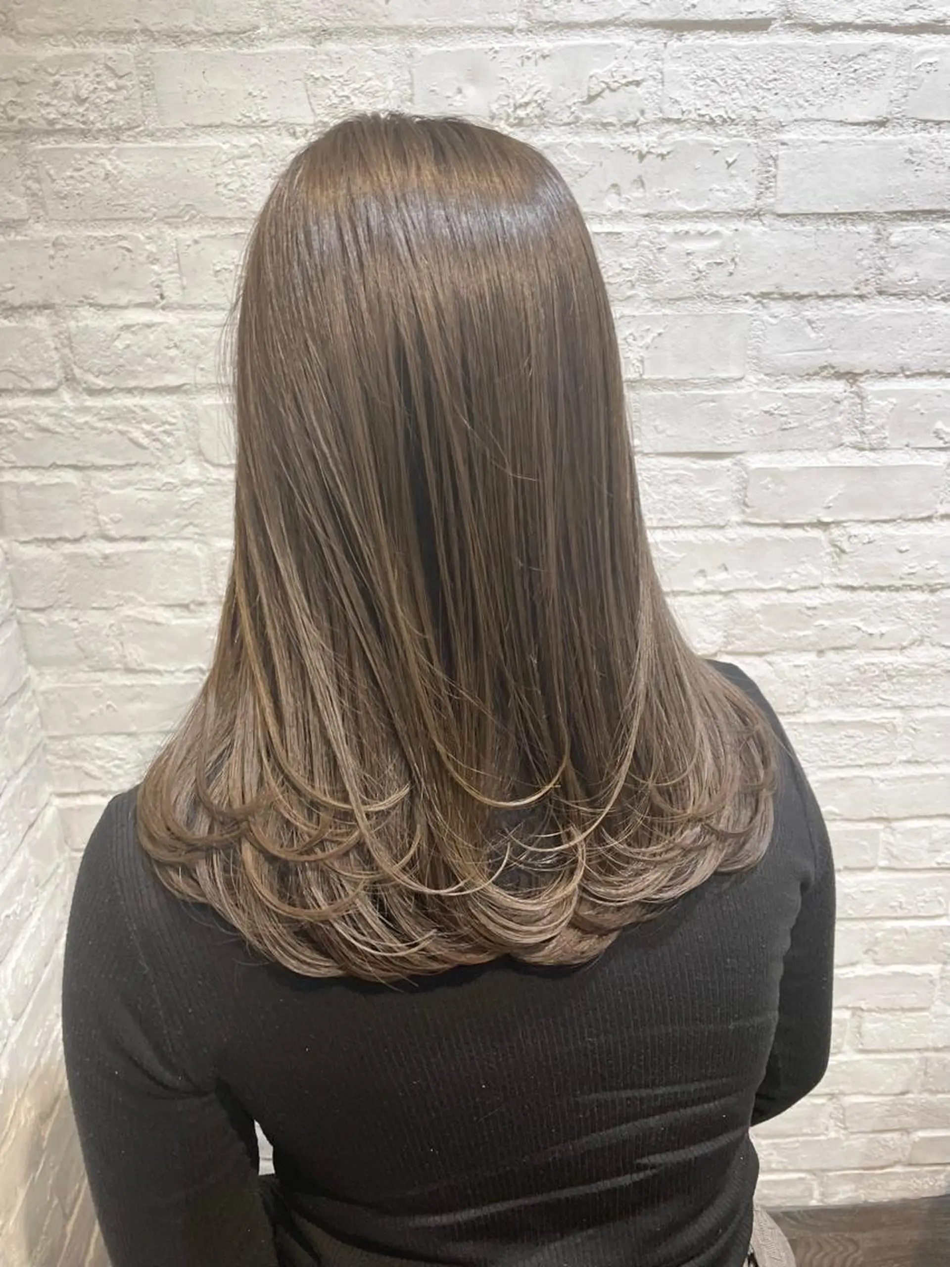ロング issa academyのヘアスタイル