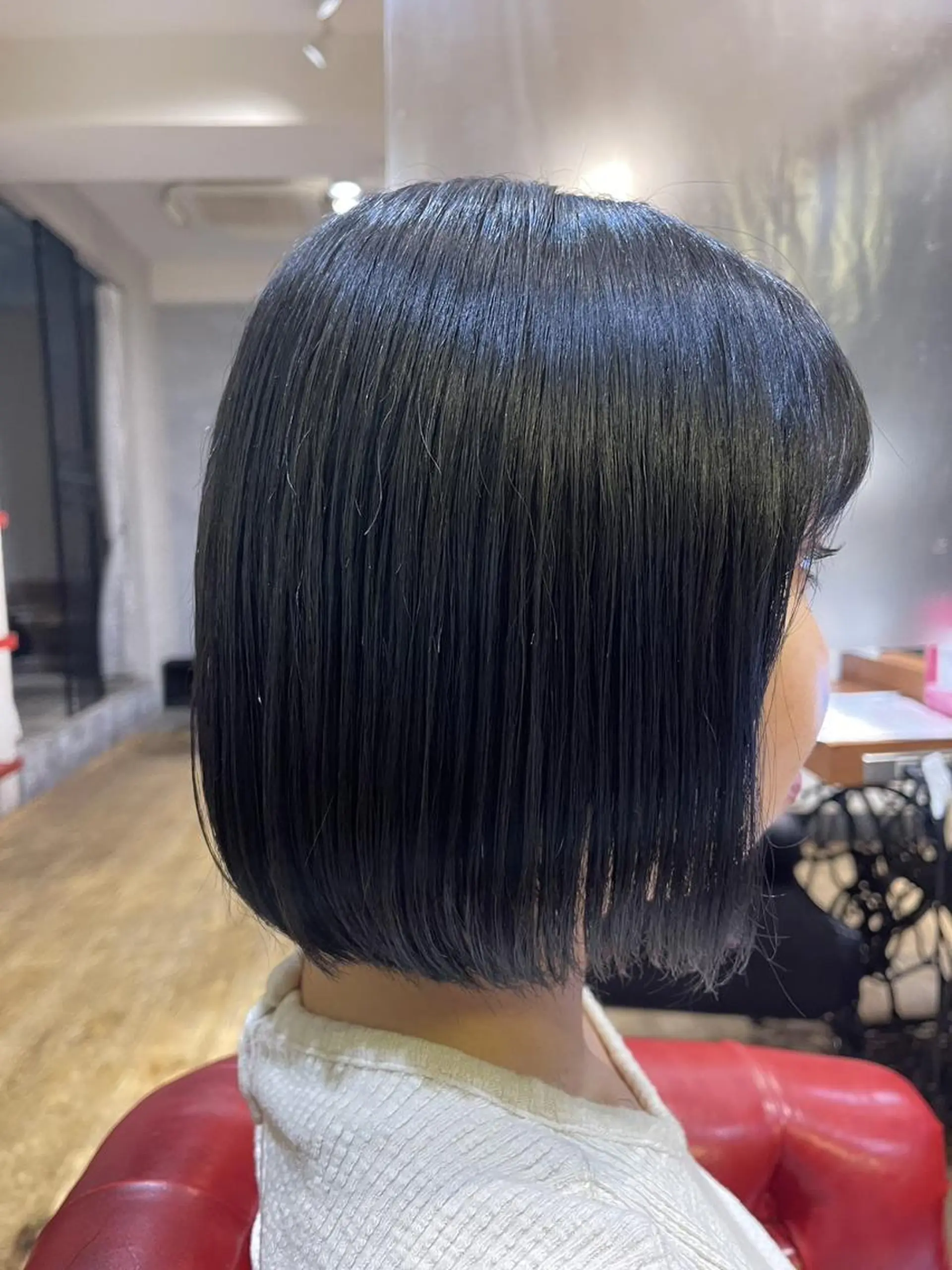 ミディアム カラー アティリー 西梅田のヘアスタイル