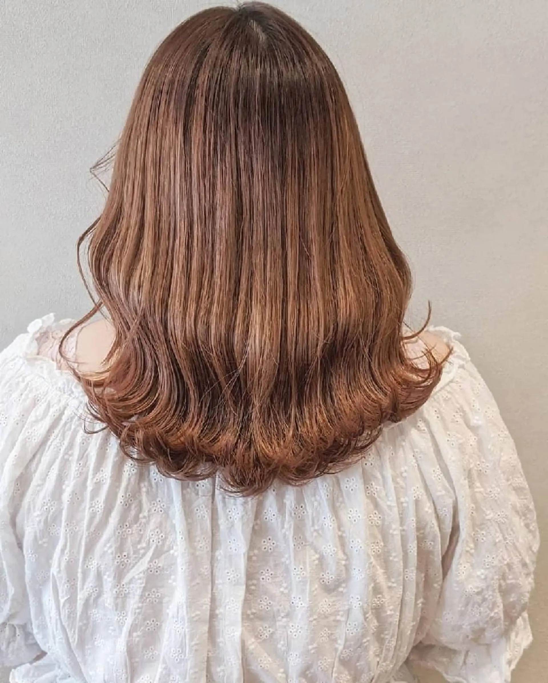 ミディアム ヘアアレンジ PRIVATE SALON EYES所属・EYES リアのマツエク・マツパデザイン