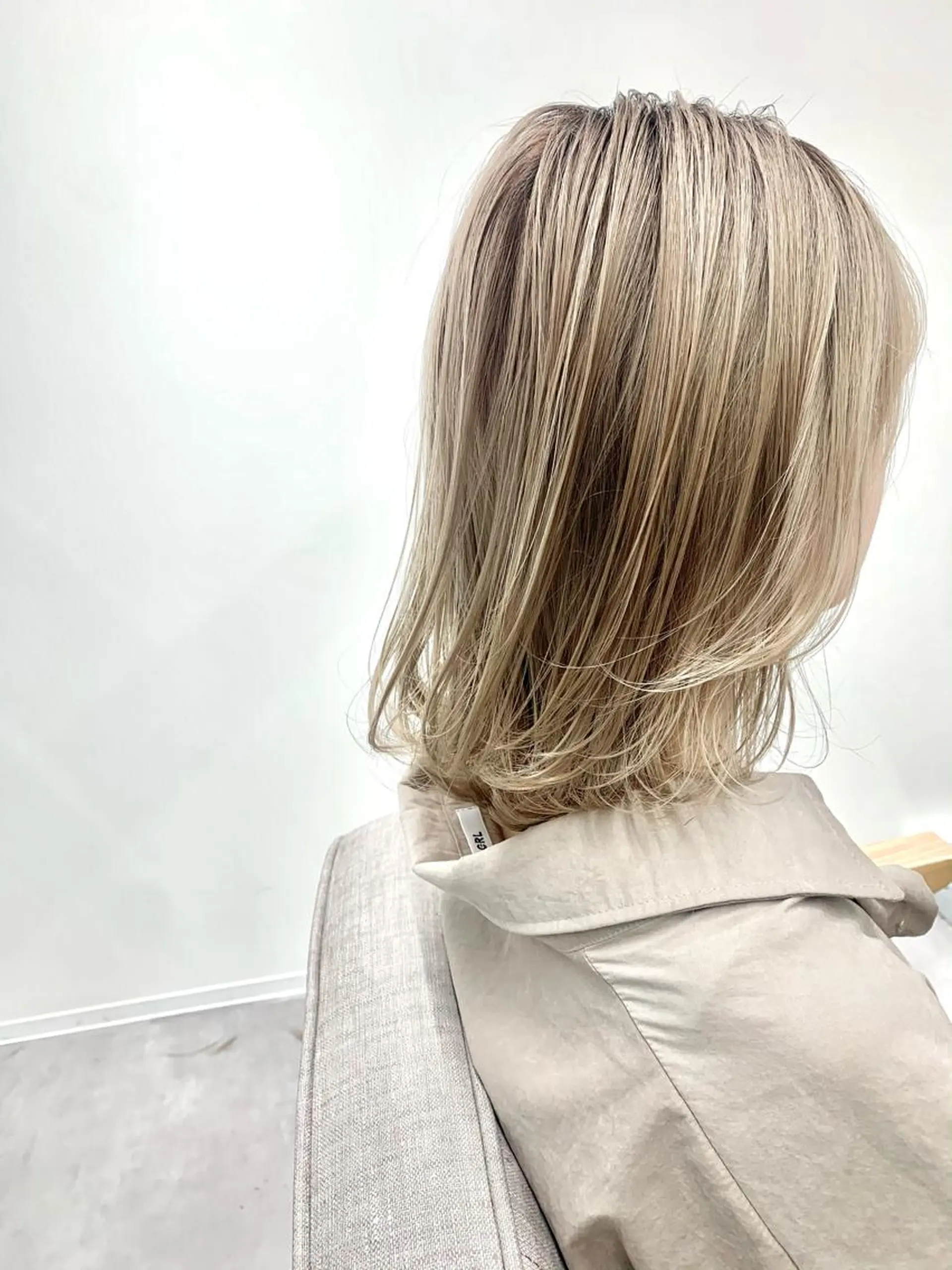 ミディアム カラー ダブルカラー ヘアカラー トリートメント 韓国風ツヤ髪サロン ⭐️髪質改善ルーチェのヘアスタイル