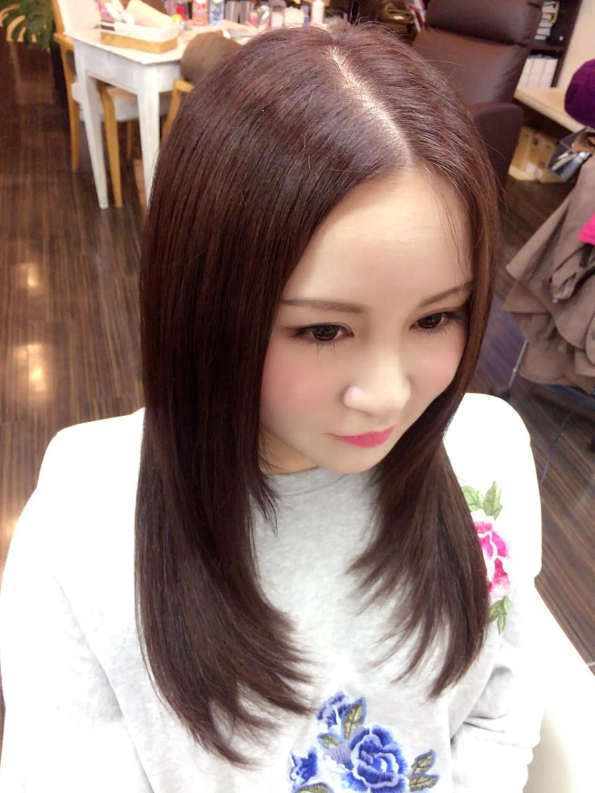 ロング カラー 清原 悠理のヘアスタイル