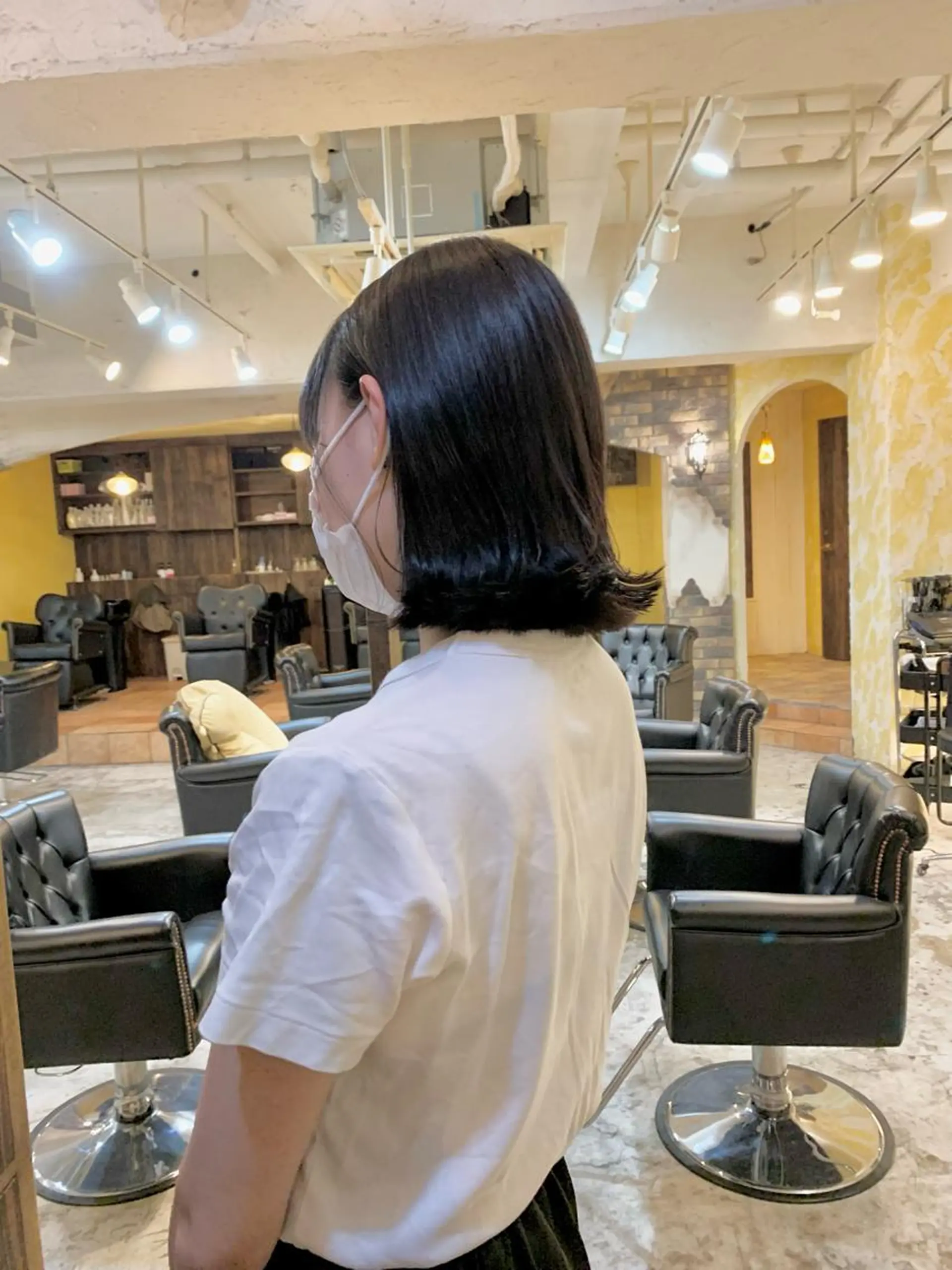 ショート ショートボブ 丸みショート ボブ くびれヘア ショートヘア カット ヘアカラー トリートメント ボブ/ショート/縮毛 /レイヤー/内山翔太のヘアスタイル