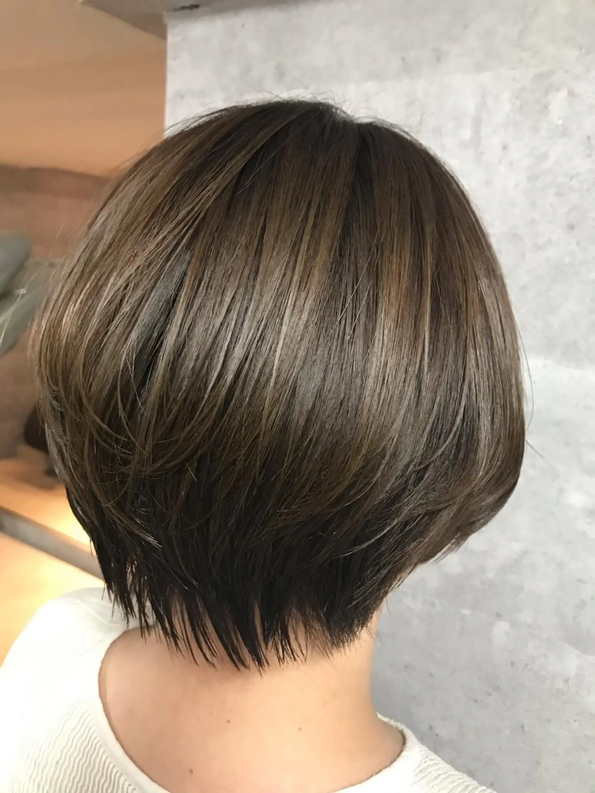 ショート カラー ショートボブ ボブ ショートヘア カット ヘアカラー トリートメント 久保亮太 /大人ショートのヘアスタイル