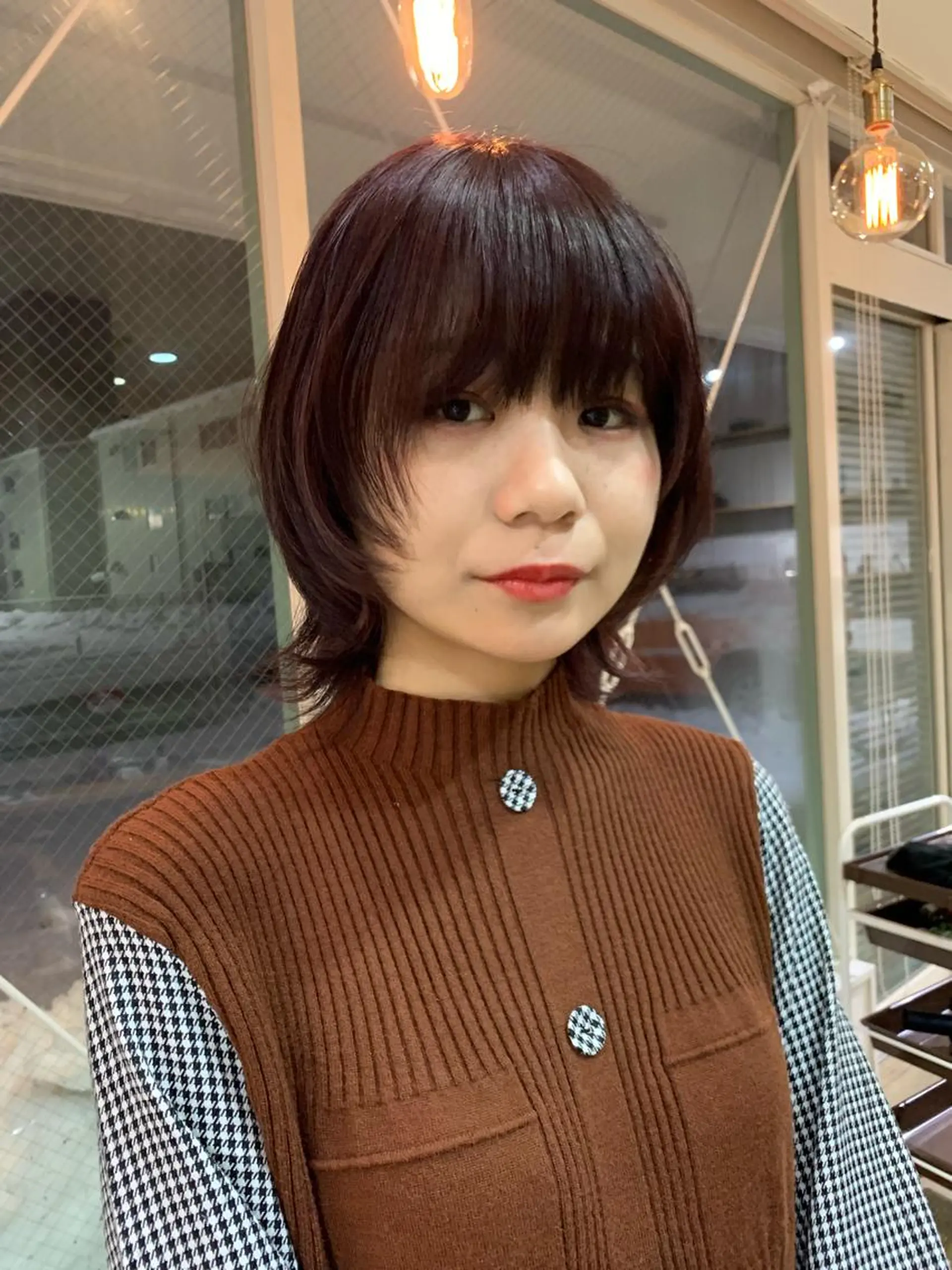 ミディアム ウルフカット OLTI所属・中村 勇星のヘアスタイル