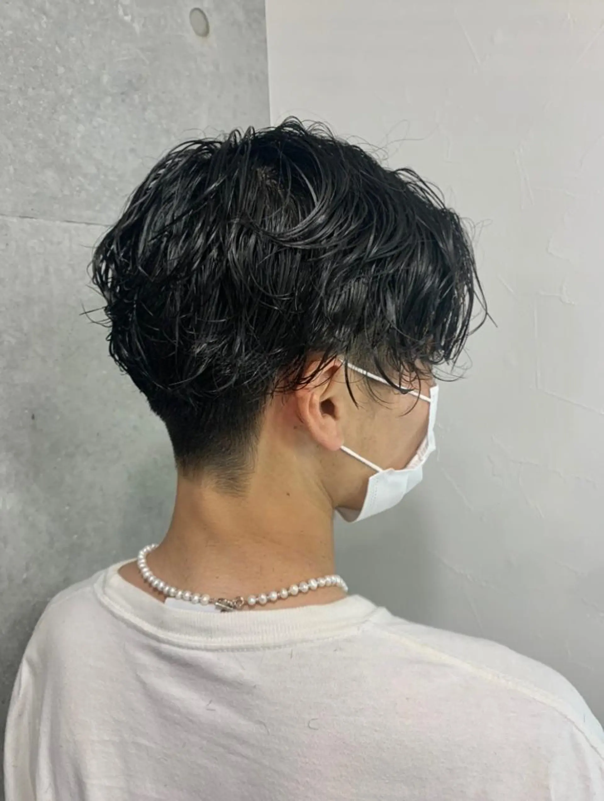 メンズ メンズブリーチ メンズハイトーン メンズインナーカラー メンズ韓国風 メンズウルフカット 似合わせパーマ🔥 渡邉愛斗のヘアスタイル