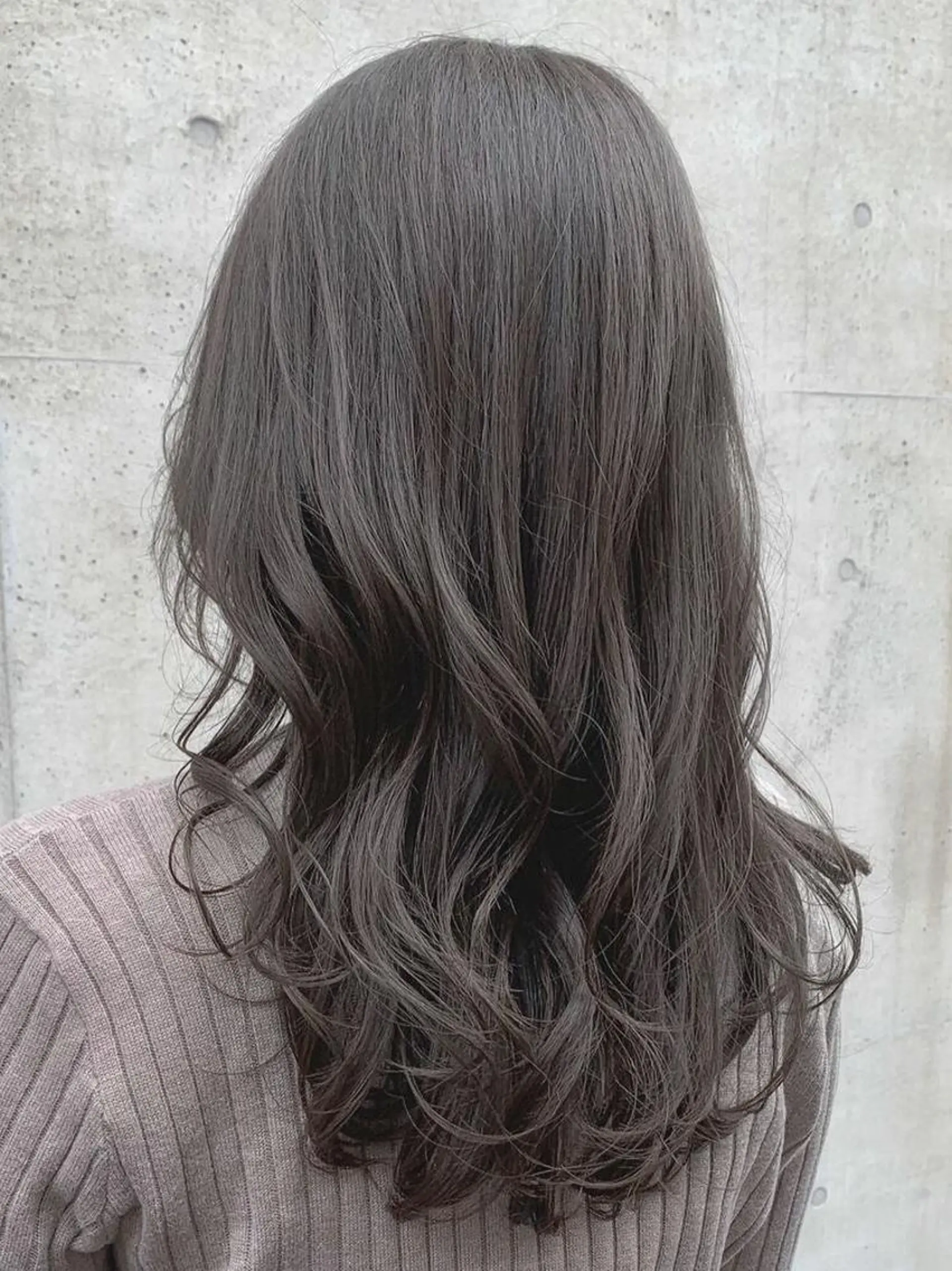セミロング カラー ヘアカラー 佐藤 涼太のヘアスタイル