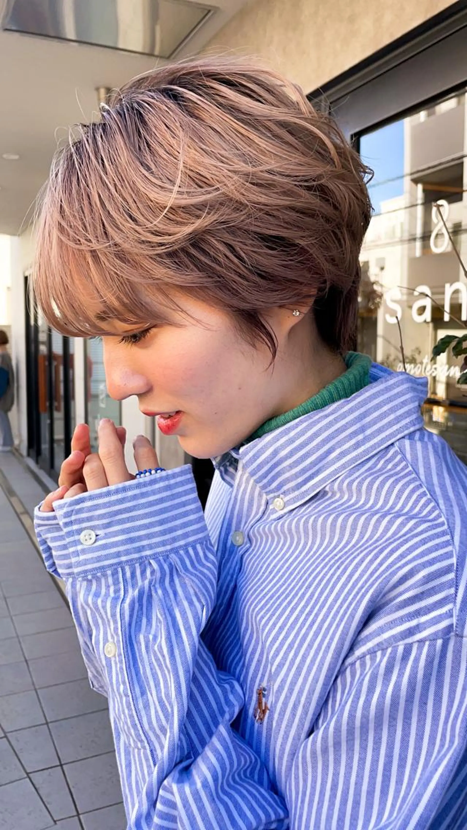 ショート ナリタ ミユウのヘアスタイル