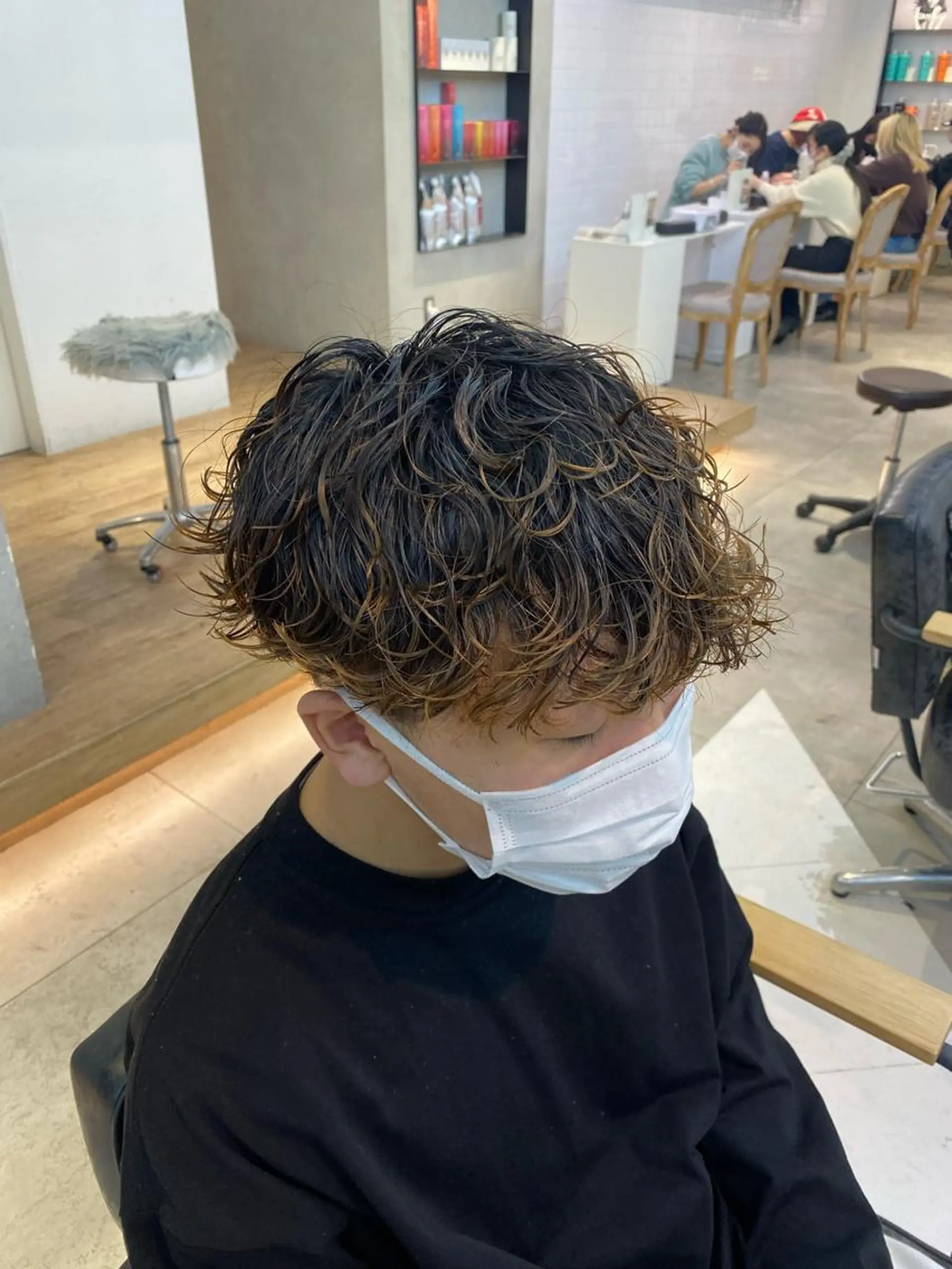 パーマ メンズ カット パーマ 新宿【メンズパーマ】 塩澤太一のヘアスタイル