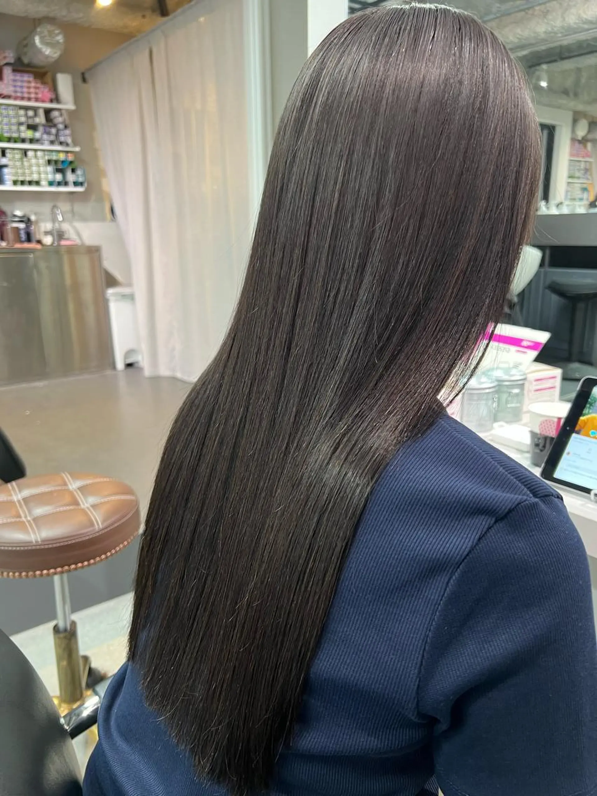 ロング カラー 黒髪 ハイトーン&髪質改善 &韓国エクステ🤎のヘアスタイル