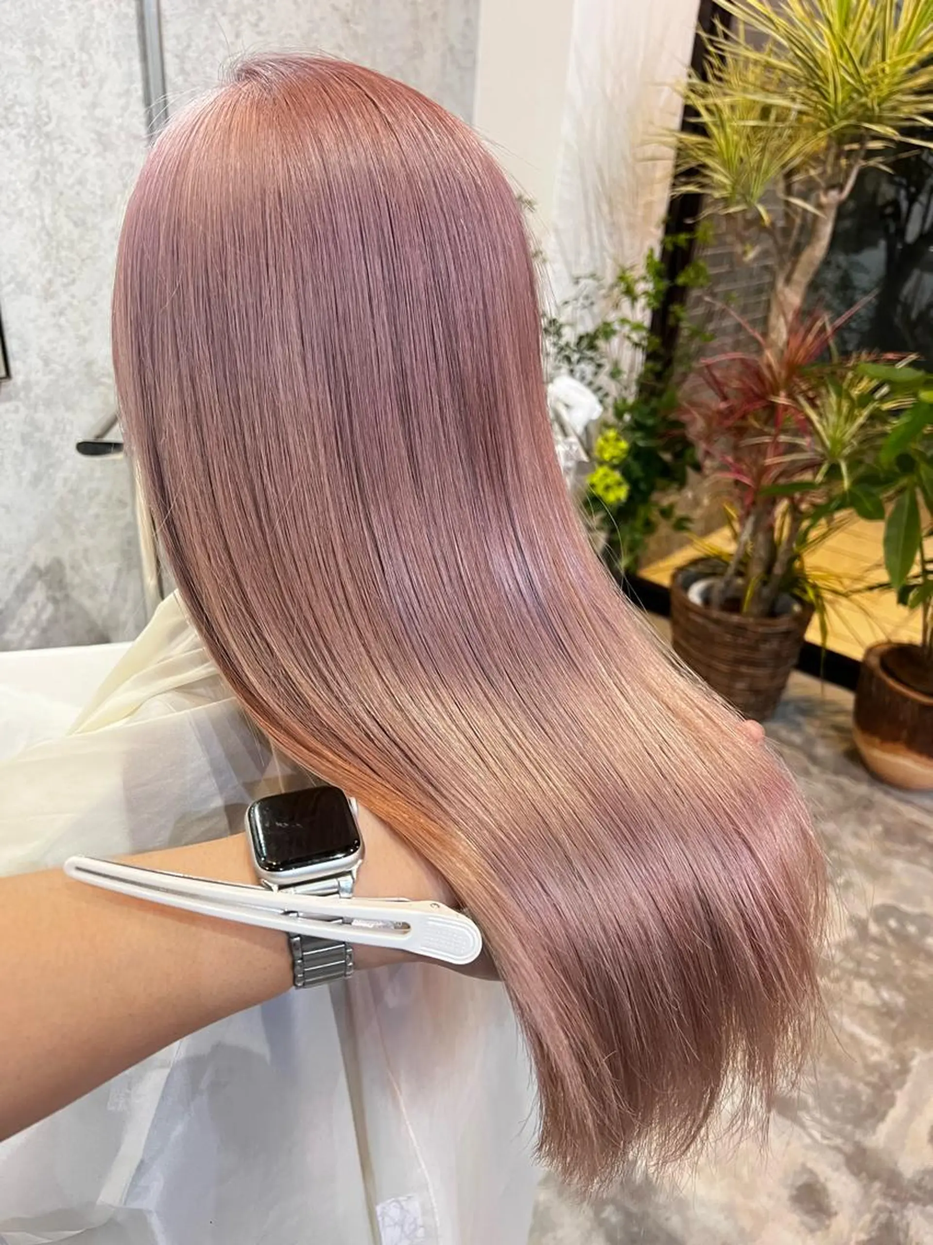 ロング カラー ベージュカラー ピンクカラー ピンクベージュ ヘアカラー CIERA.南船場所属・yuna🧡/心斎橋 ハイトーン/ブリーチのヘアスタイル