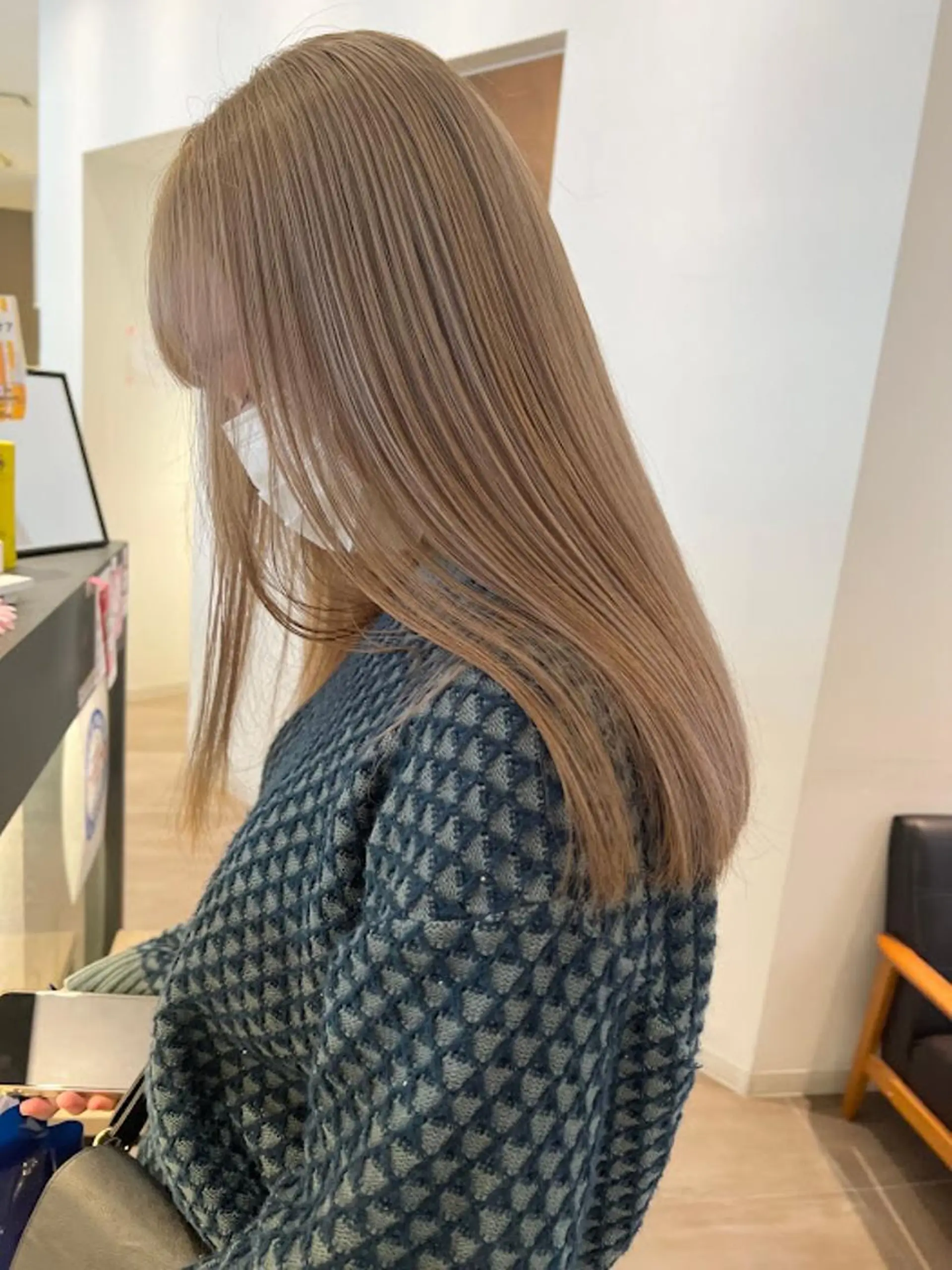 セミロング カラー MARLE 布施店のヘアスタイル