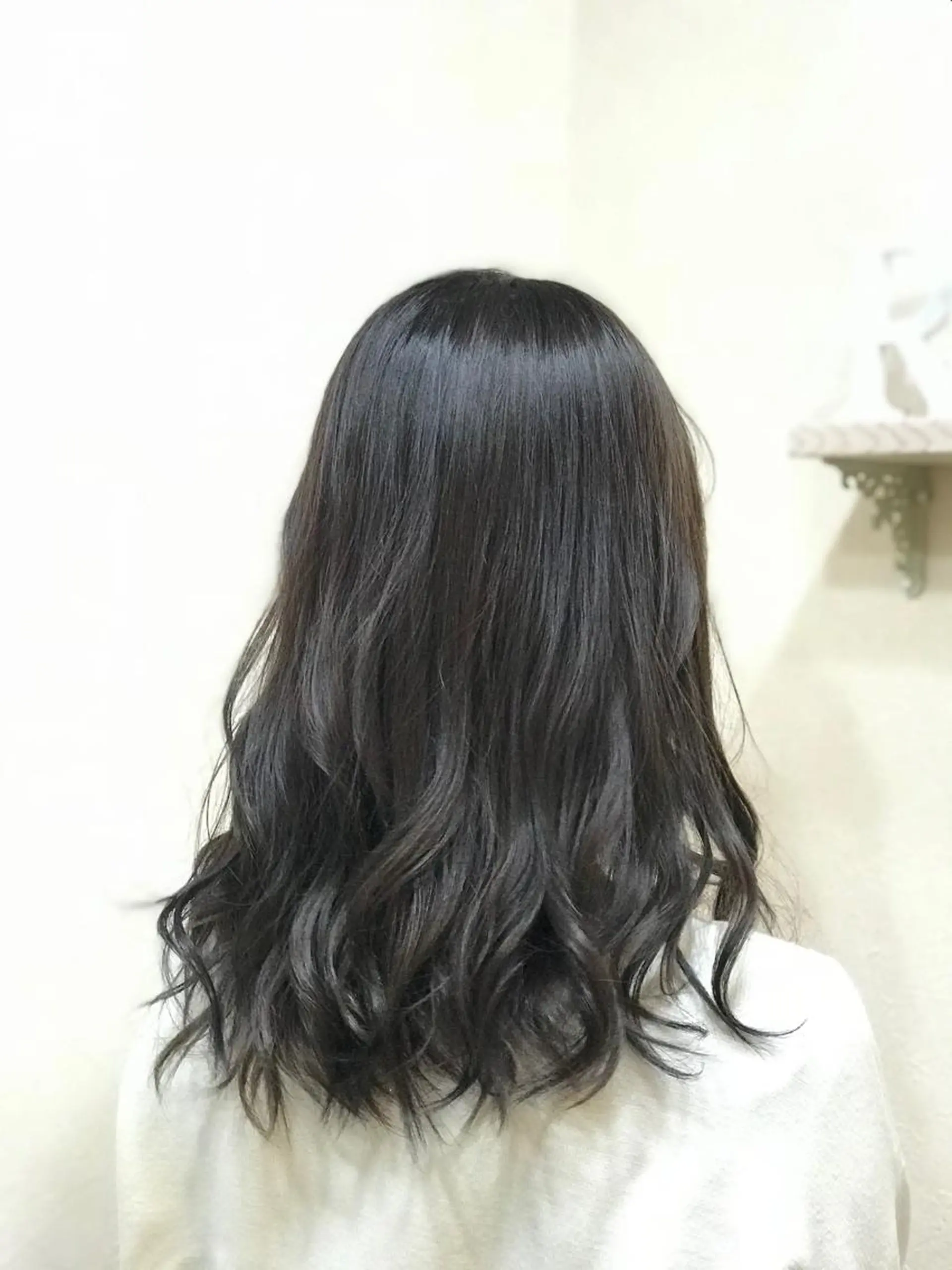 ミディアム カラー 渋谷宮益坂 omoのヘアスタイル