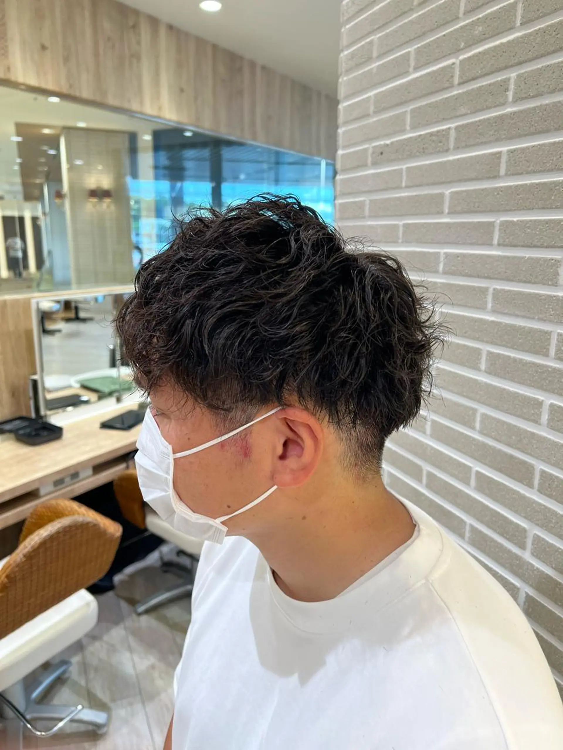 パーマ メンズ カット パーマ 赤本悠斗波巻きパーマ メンズパーマのヘアスタイル