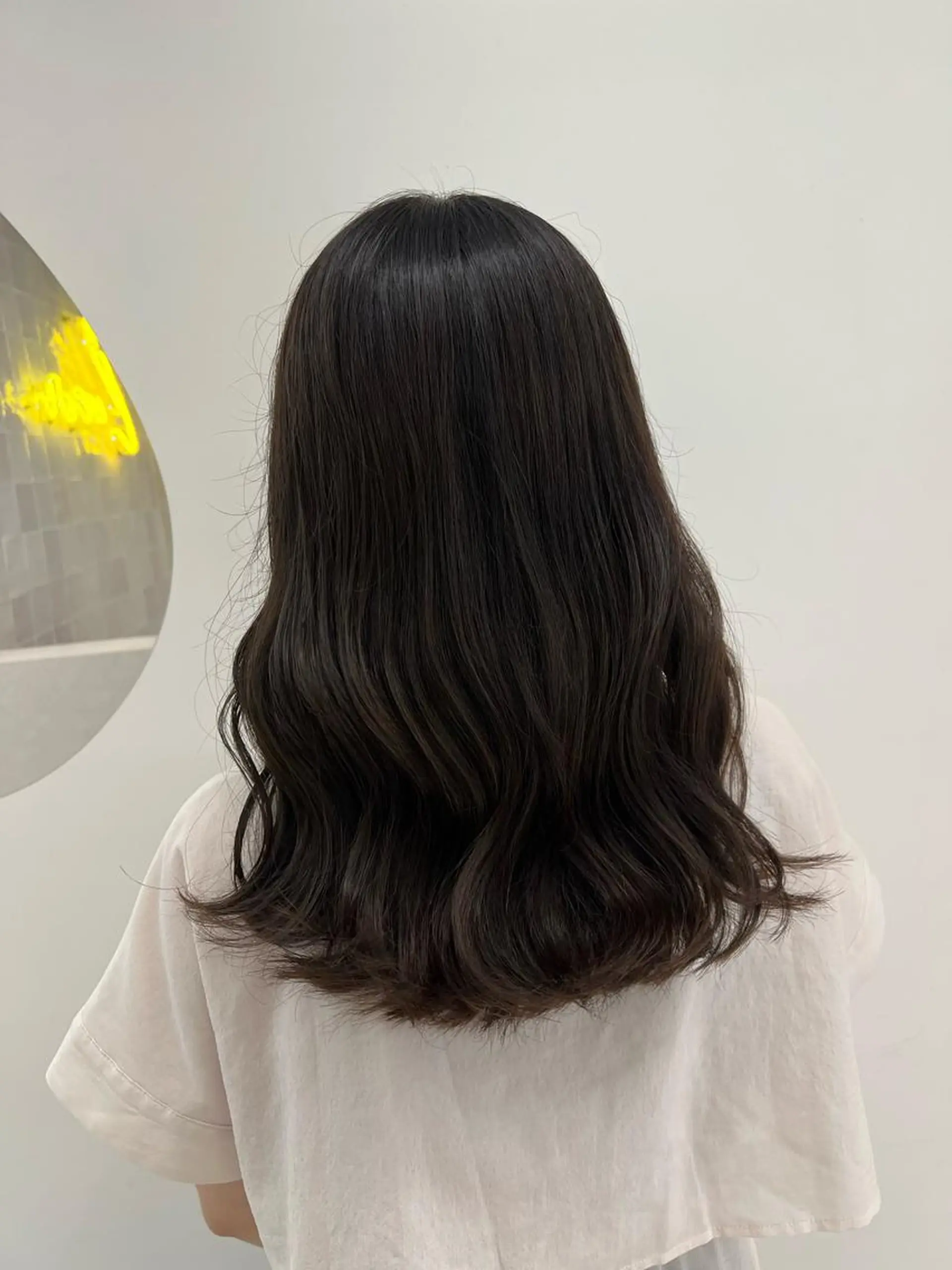 ロング カラー ベージュカラー ブリーチ 透明感カラー ブリーチなしカラー オリーブベージュ ヘアカラー トリートメント 韓国ヘア☁️ mitsukiのヘアスタイル