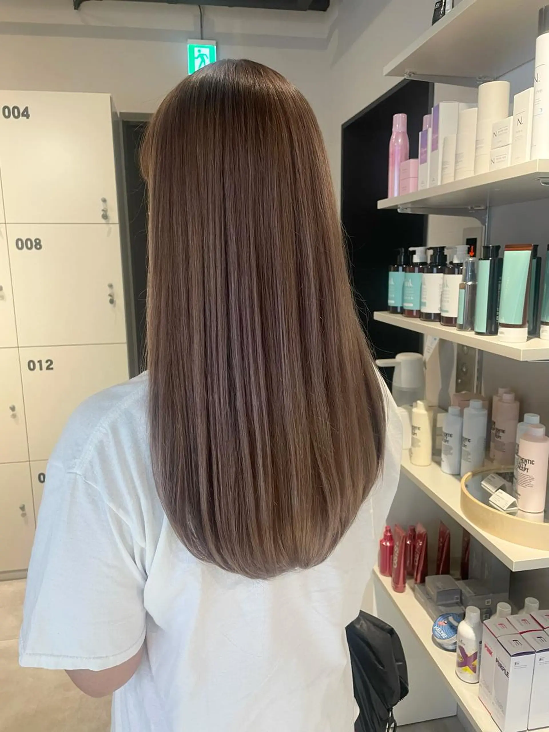 ミディアム カラー ベージュカラー ヘアカラー トリートメント ブリーチ👩‍🦳/ ‪✂︎MANAMIのヘアスタイル