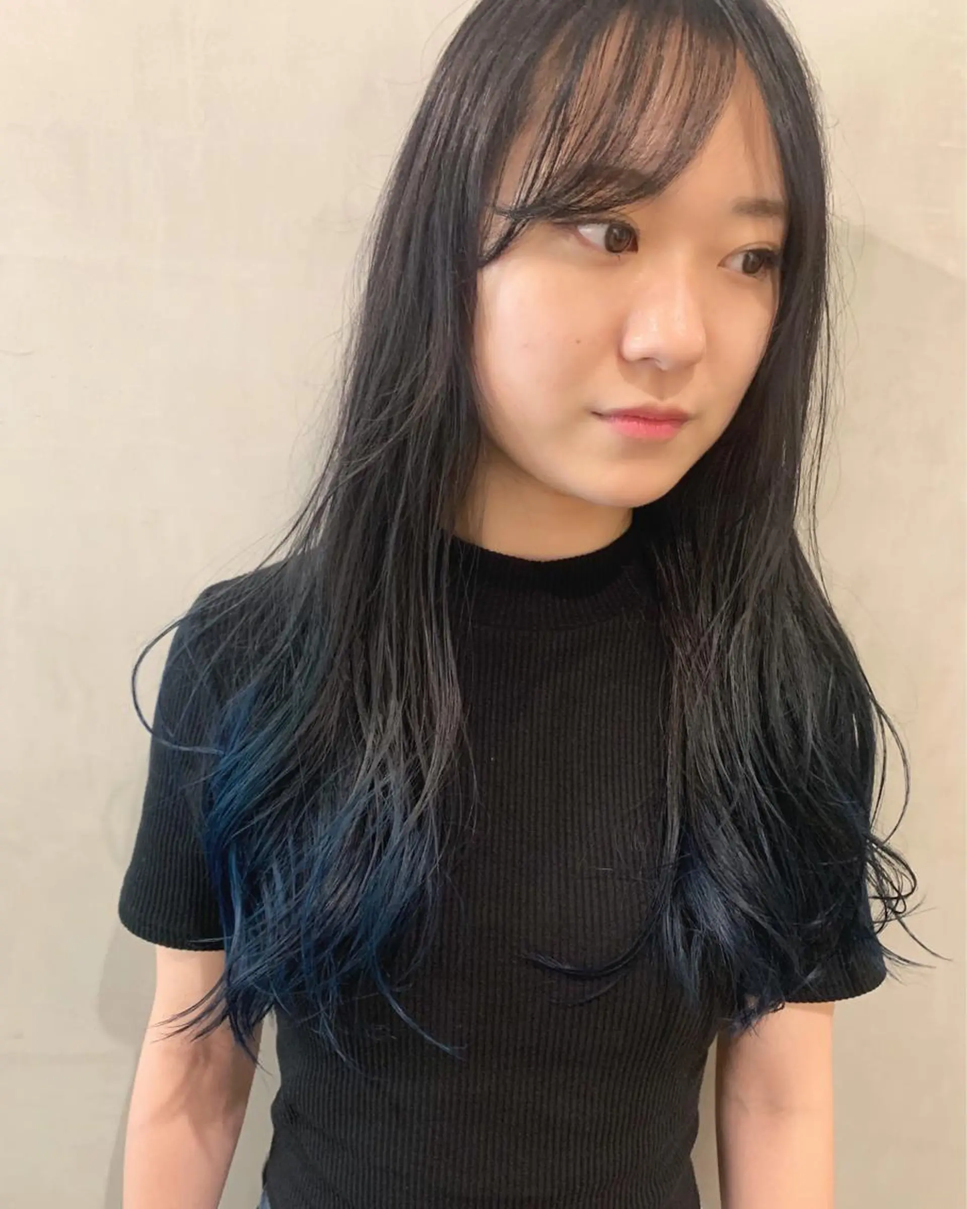 ロング カラー ヘアカラー トリートメント 優 作のヘアスタイル
