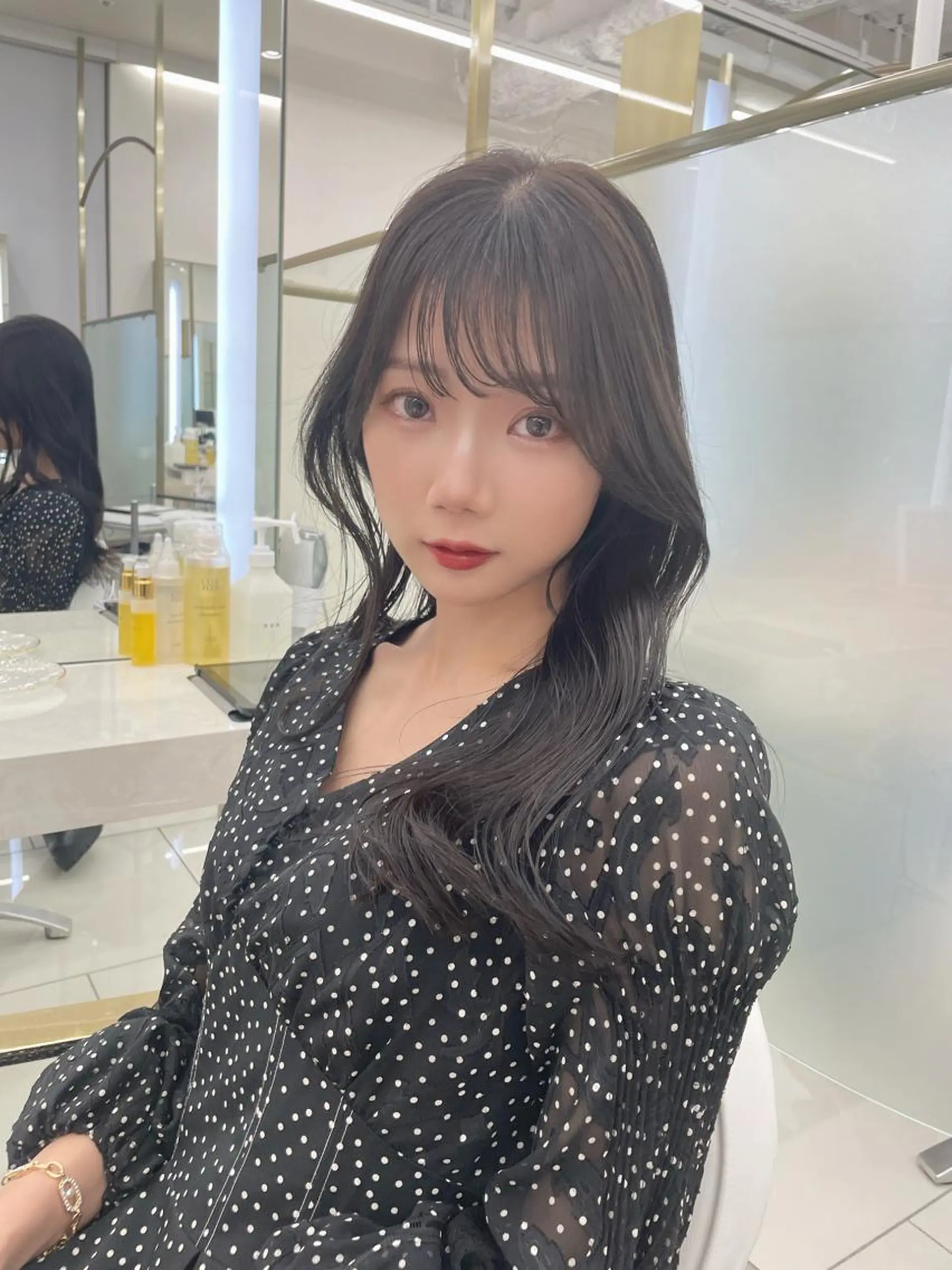 ロング カラー ベージュカラー オリーブベージュ カット COA GINZA 空也/前髪/顔まわりのヘアスタイル