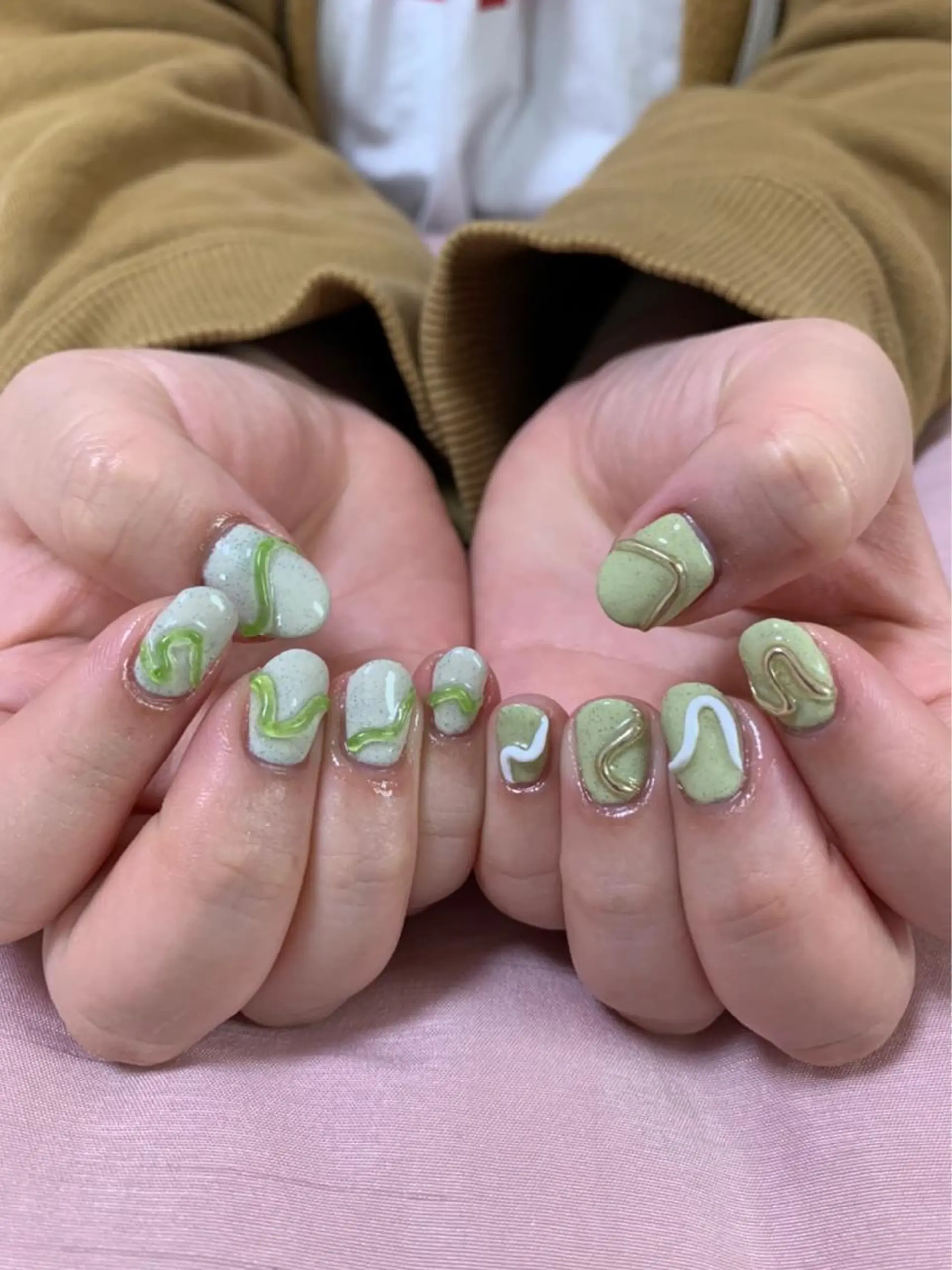 ネイル ハンドネイル フットネイル nailsalon momoのネイルデザイン