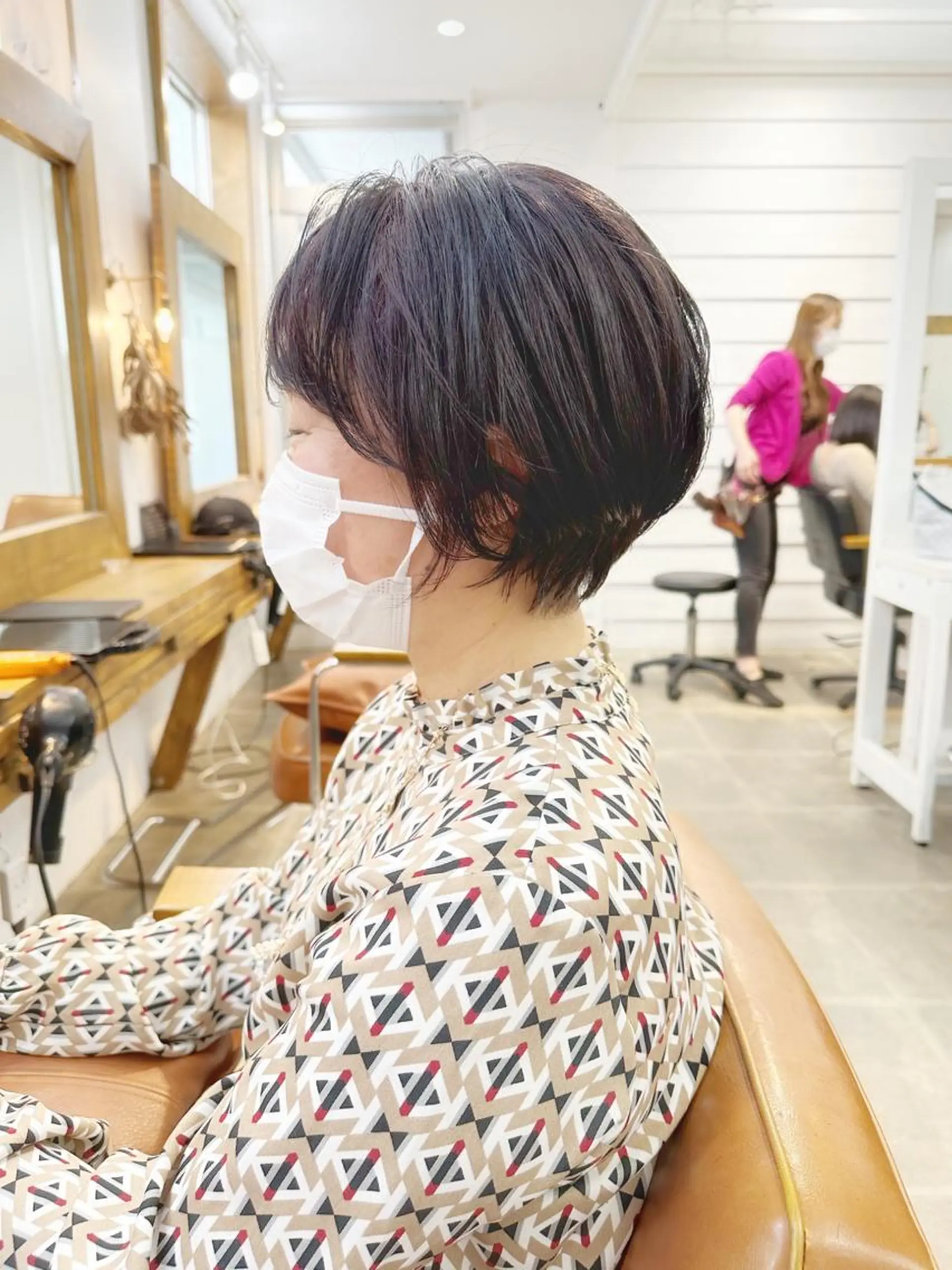 ショート ショートボブ ショートレイヤー ハンサムショート 丸みショート ボブ カット newline銀座所属・銀座ショート/ 大人ショート/金子涼のヘアスタイル