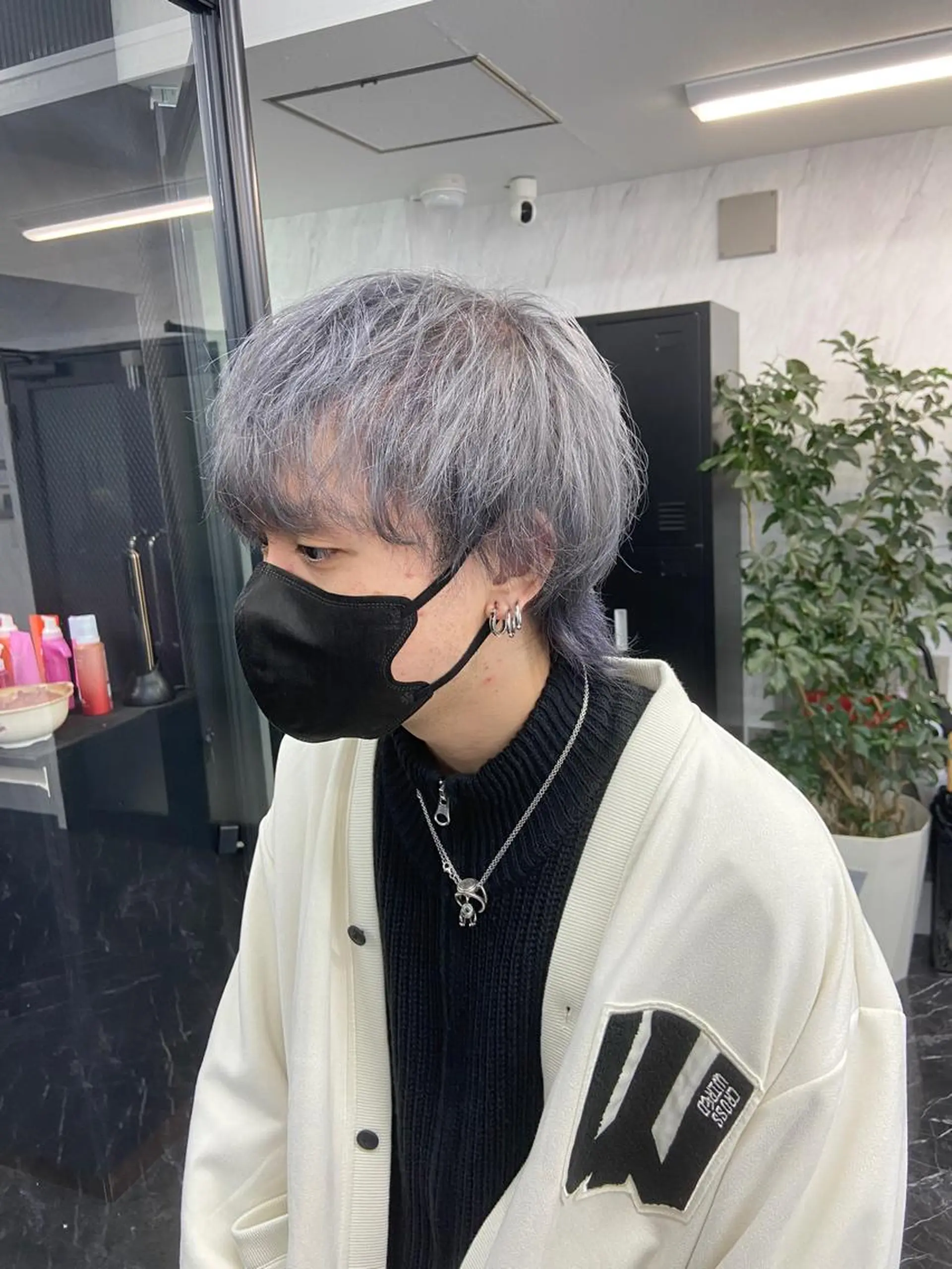 ミディアム カラー メンズ メンズハイトーン ハイトーンカラー ヘアカラー トリートメント ミルボンAujua認定サロン Ria  OSAKA 梅田所属・メンズ、エクステ特化 Ryuのヘアスタイル