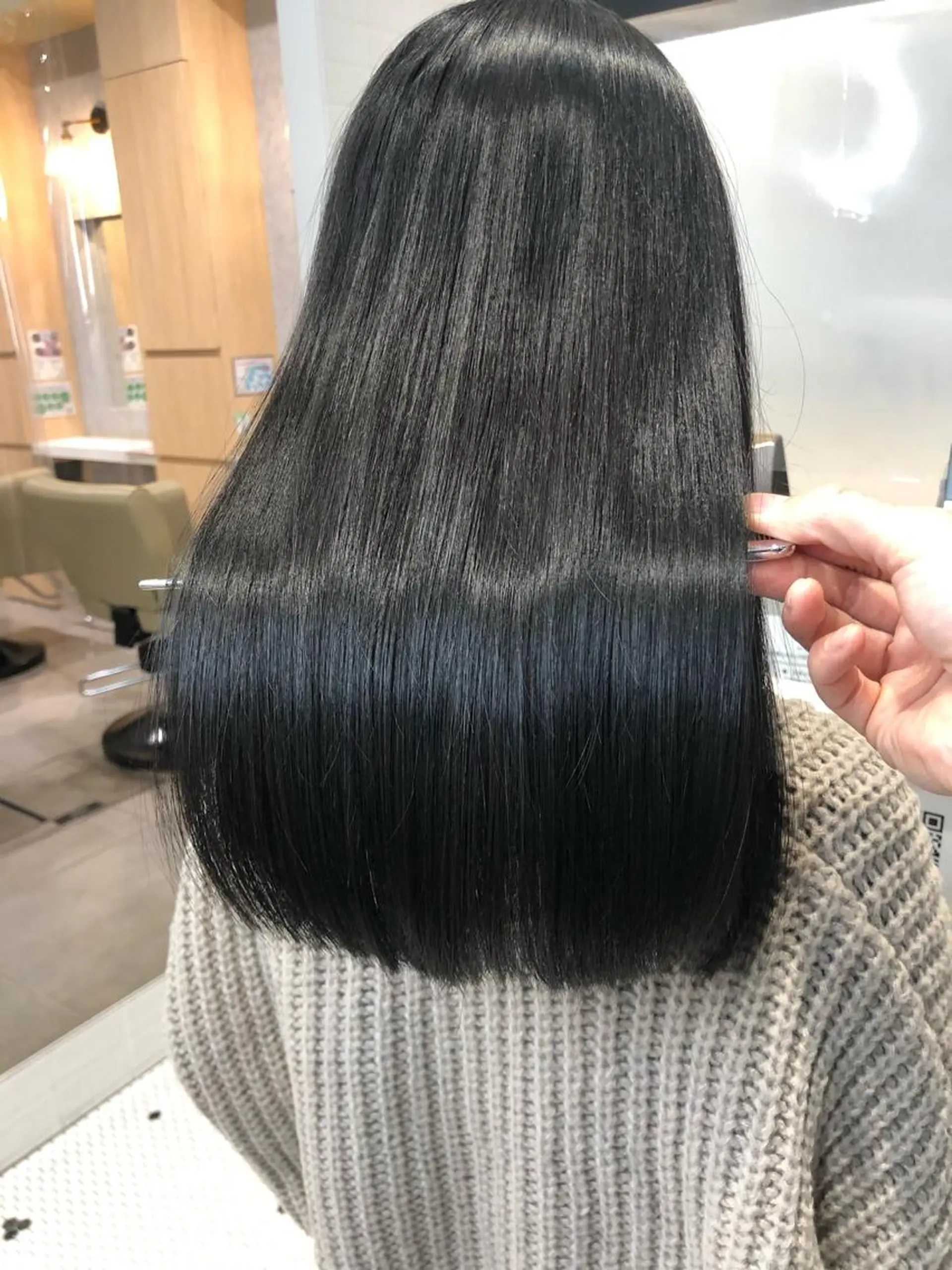 セミロング ヘアカラー 縮毛矯正 トリートメント orme所属・【髪質改善特化･ 福田航洋】のヘアスタイル