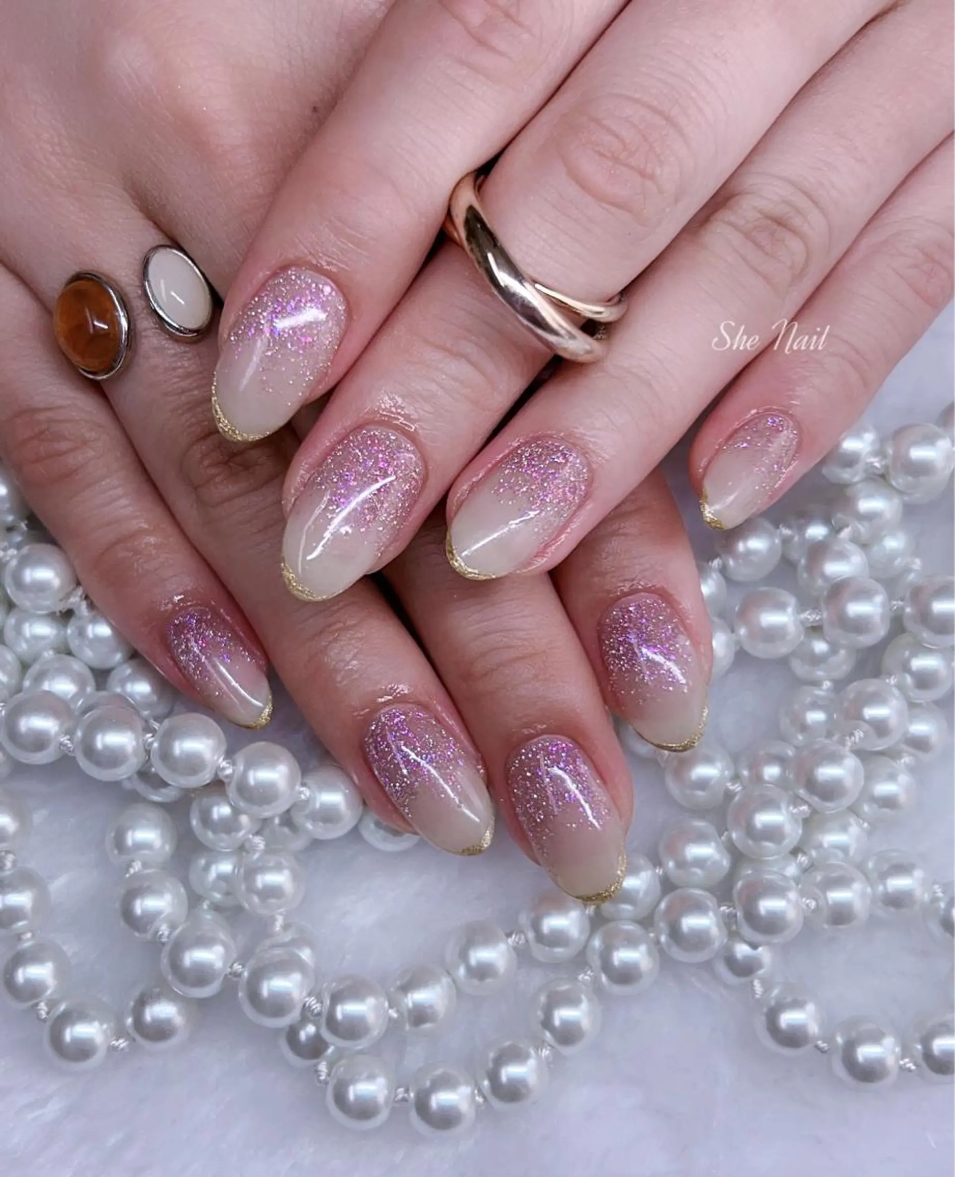 ネイル チークネイル 長さ出し フレンチネイル ガラスフレンチ グラデーション ハンドネイル She   Nail所属・ISA_ BELLAのネイルデザイン