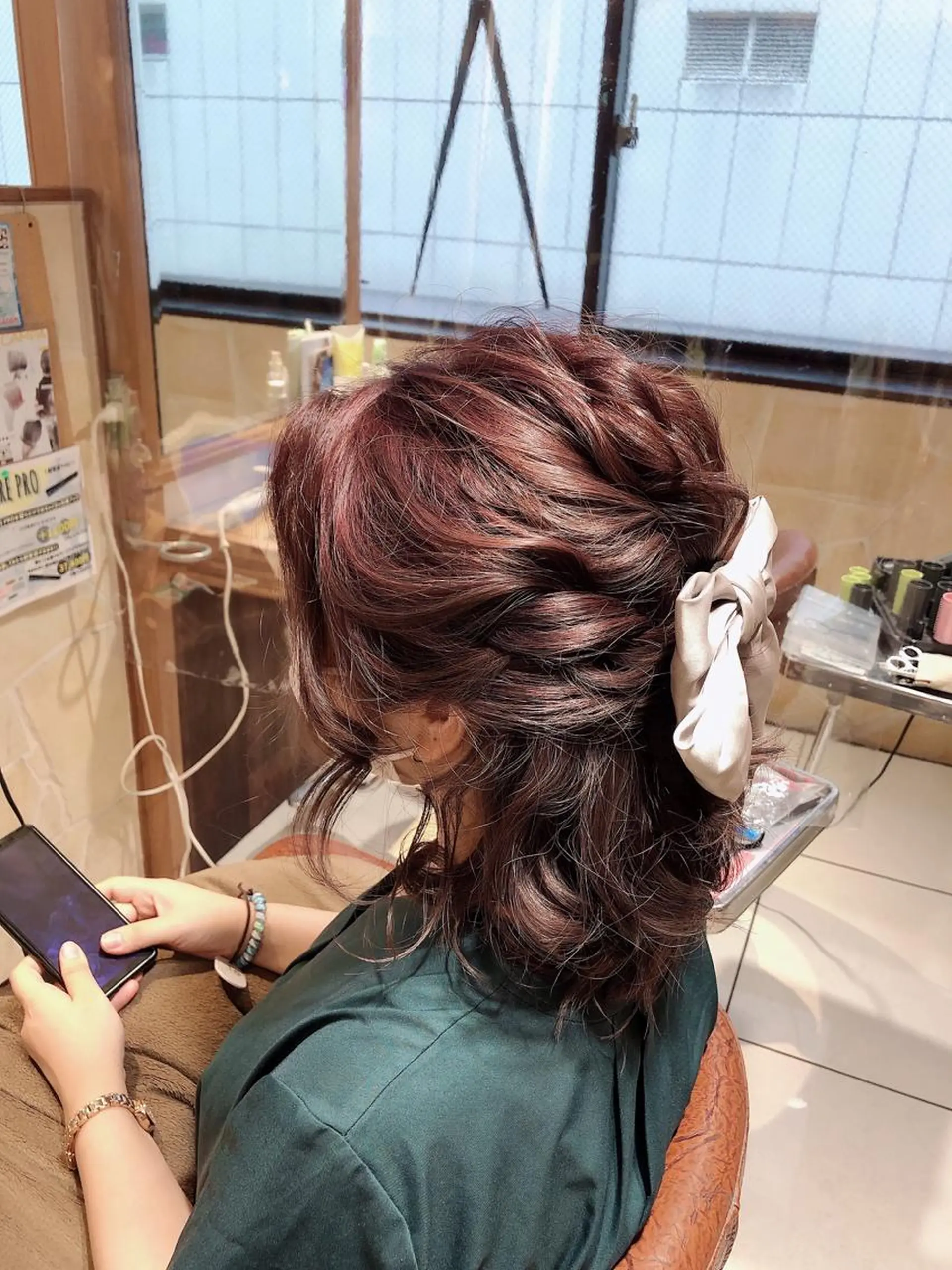 ミディアム ヘアアレンジ ハーフアップ 【ディレクター 🧸🤍田澤　唯那】のヘアスタイル