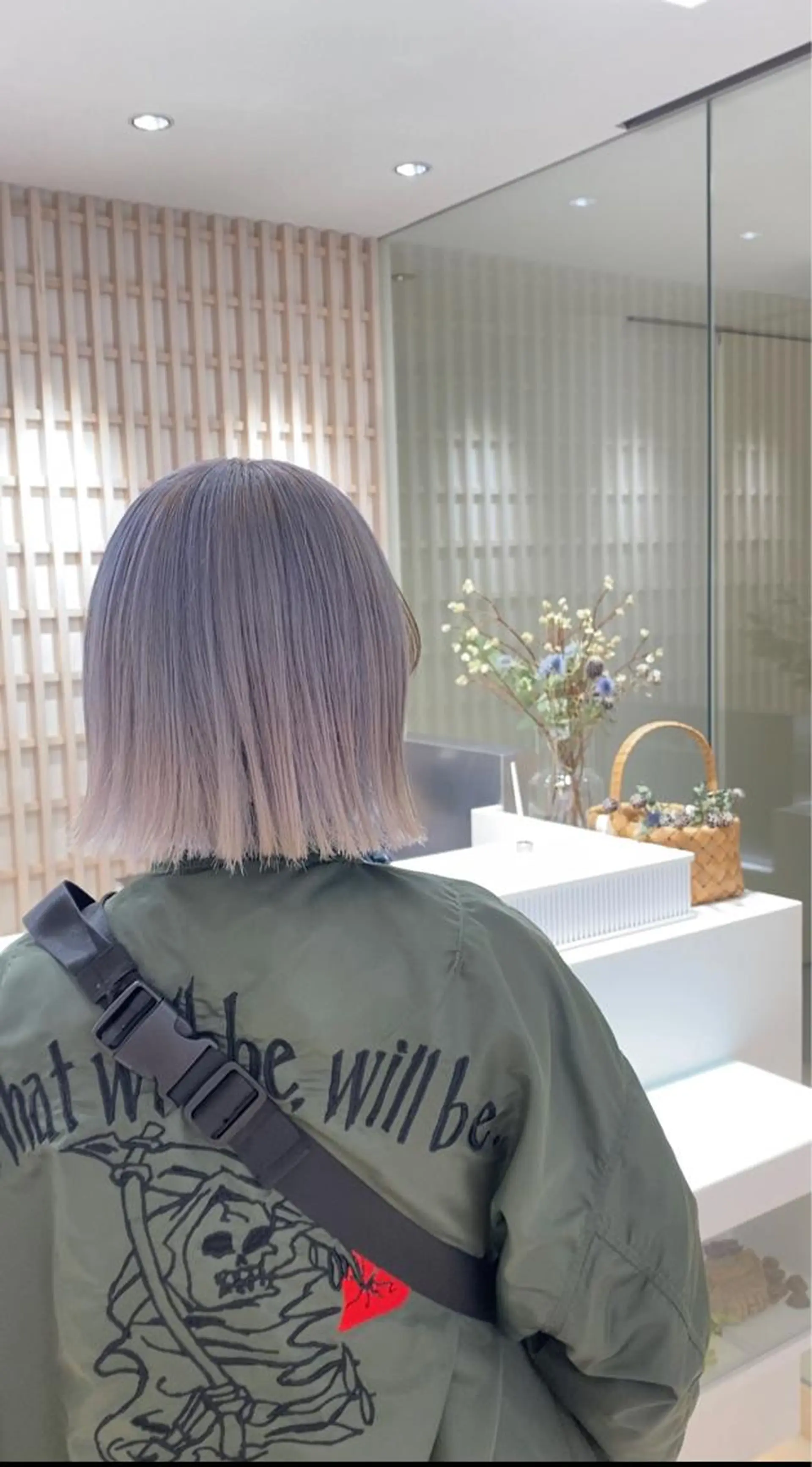 カラー ブリーチ 松永 わかなのヘアスタイル