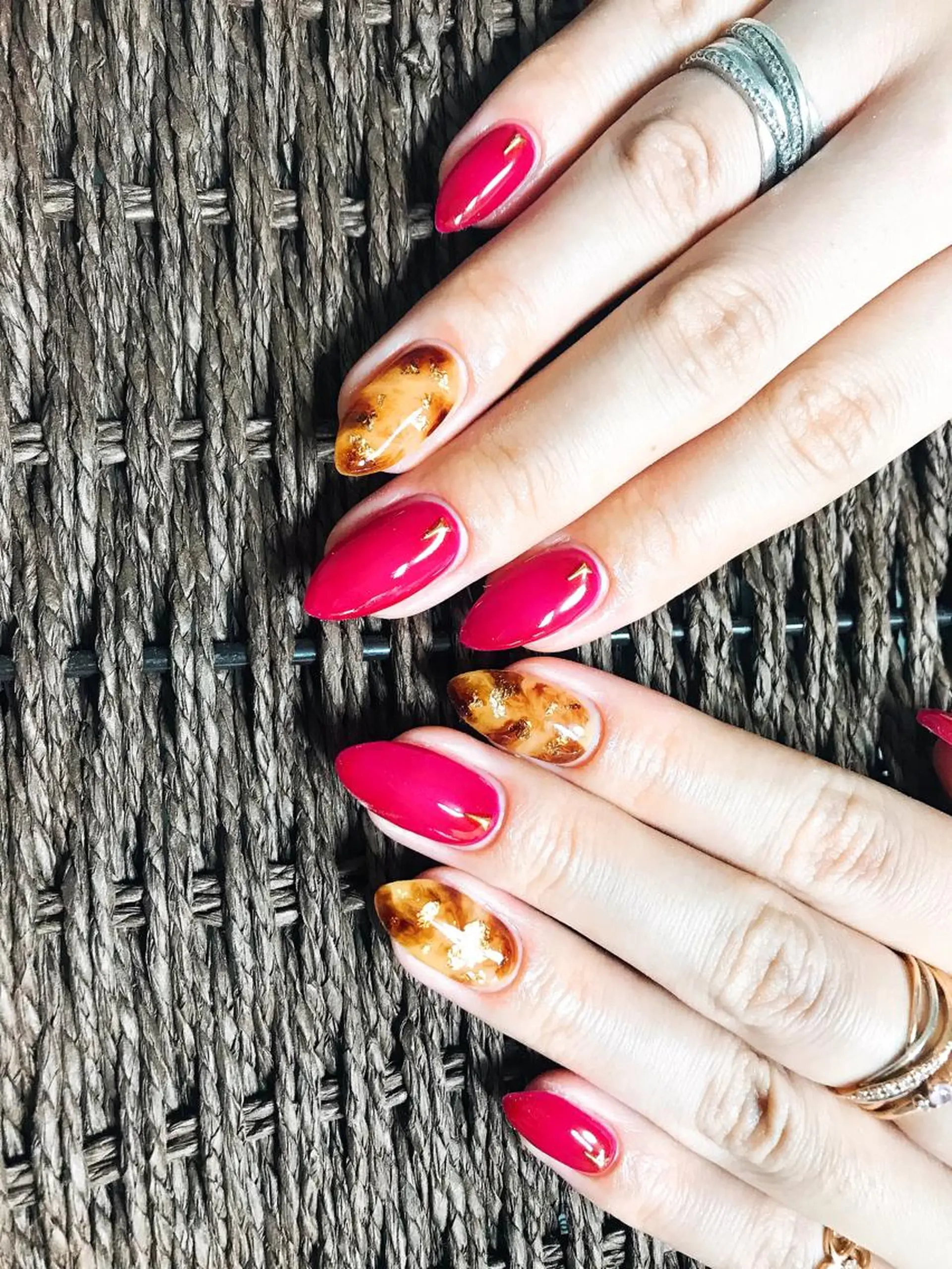 ネイル アートネイル 【カメレオン】 上村 祥子のヘアスタイル