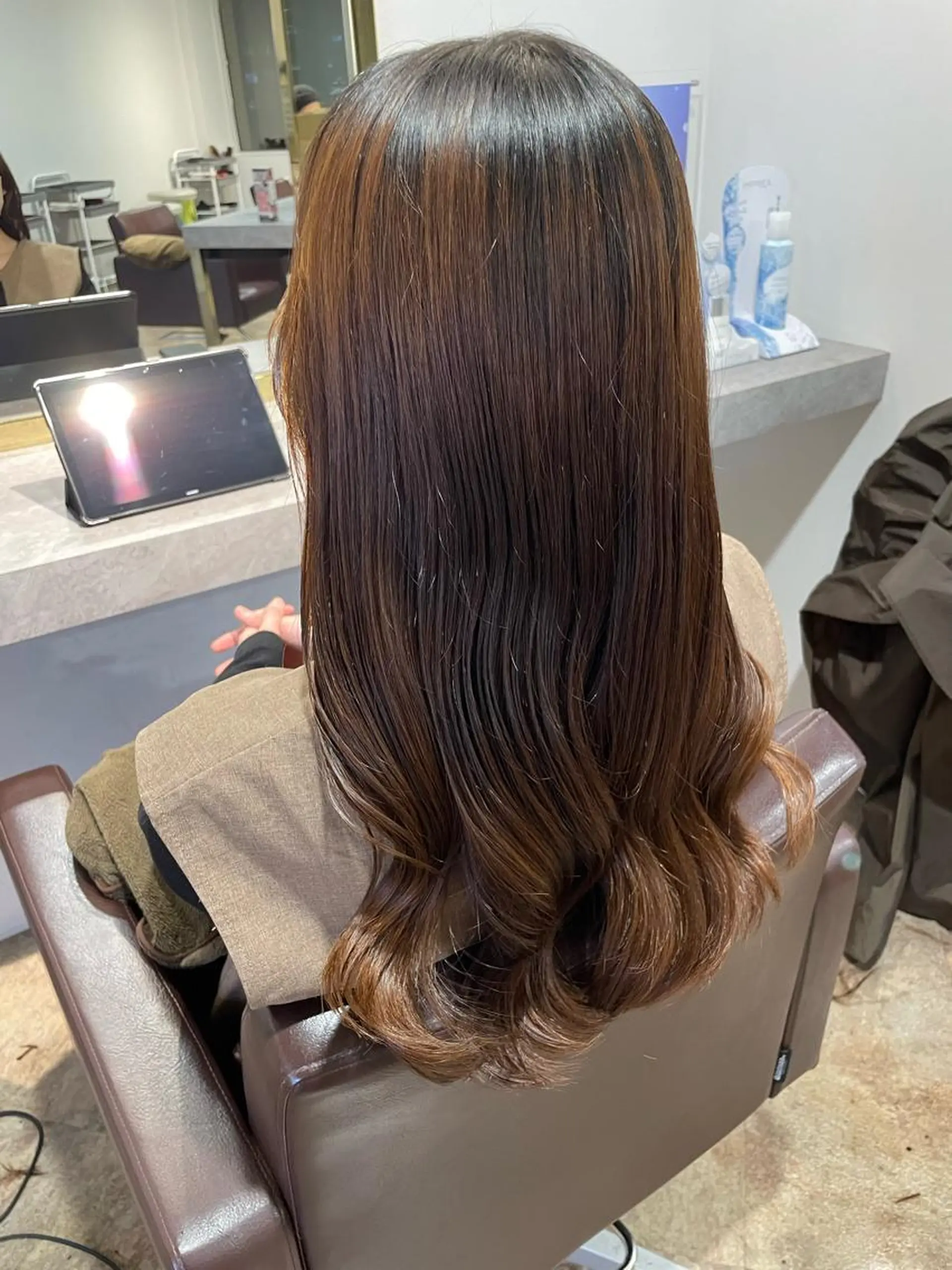 ミディアム ボブ 顔周りカット 森 愛佳のヘアスタイル