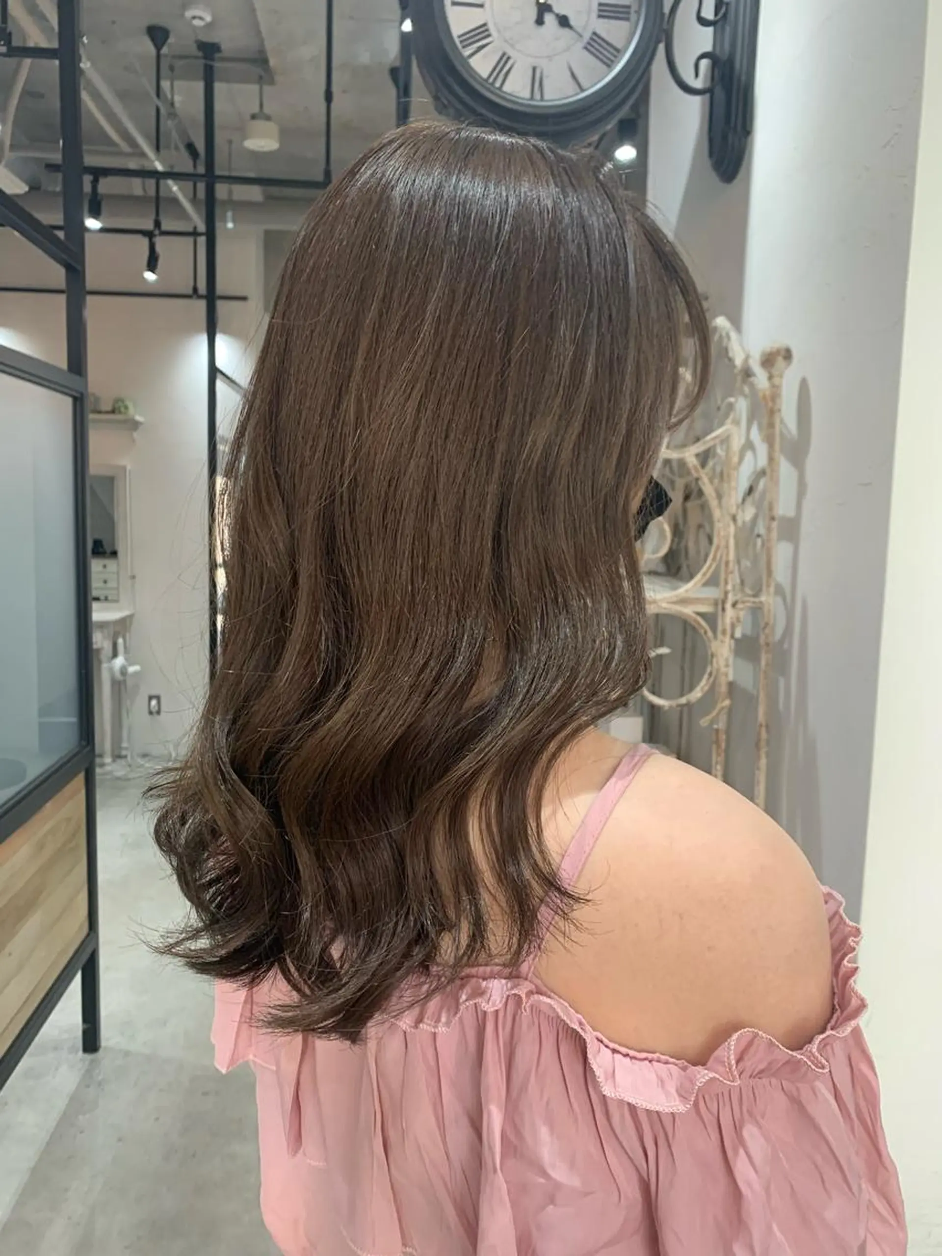 セミロング カラー ヘアアレンジ カット ヘアカラー トリートメント kei/透明感カラー /ベージュ/ブリーチのヘアスタイル